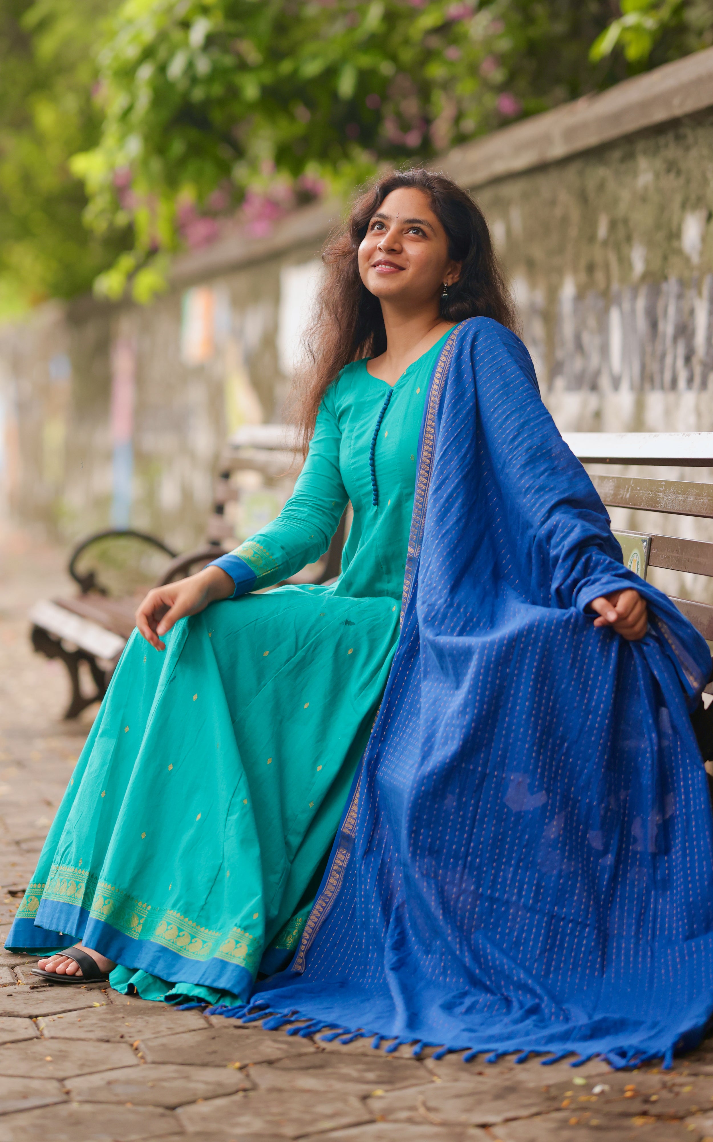 Kundhavai Aqua Blue (Kurti+Dupatta)