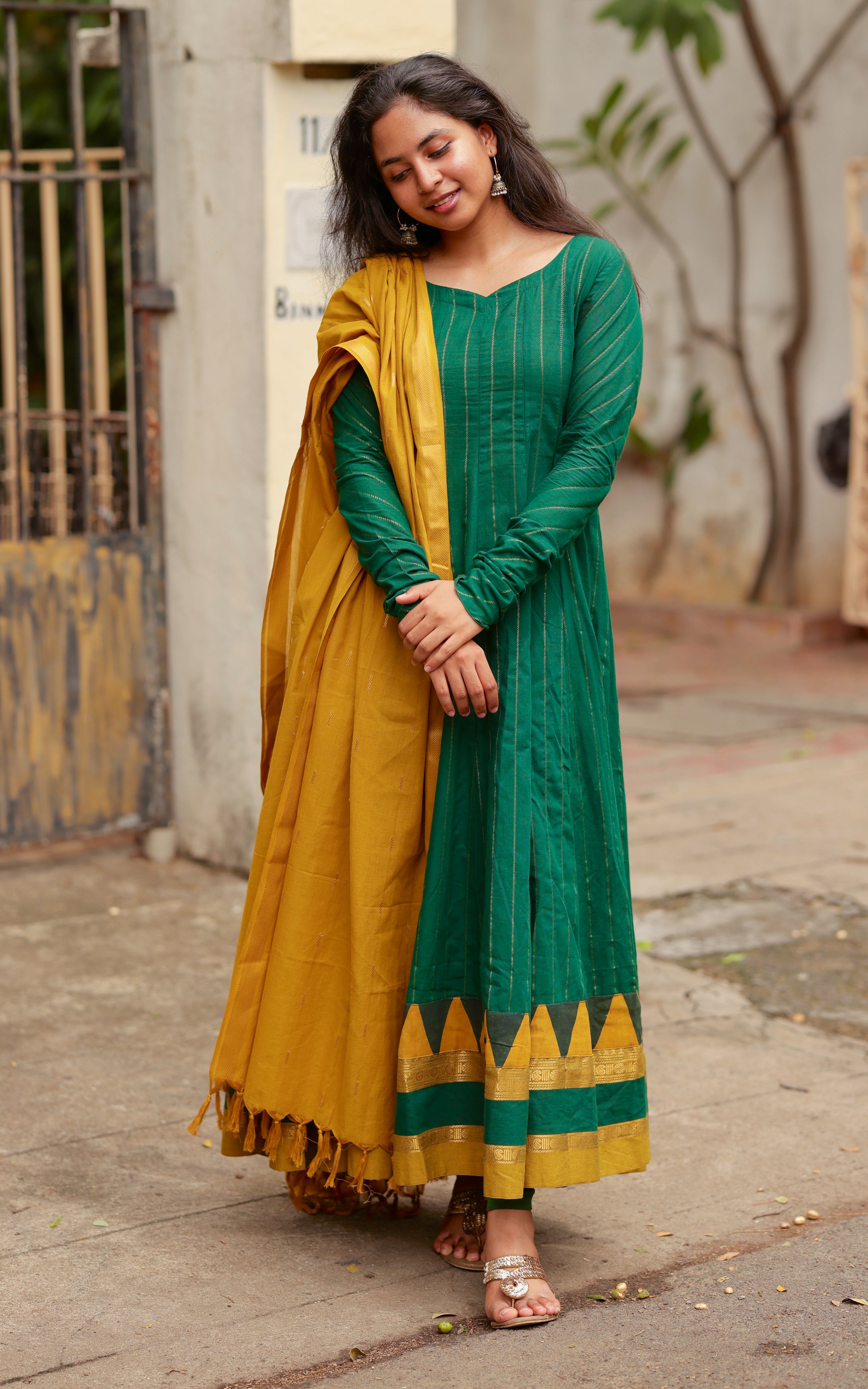 Kamazhini Green (Kurti+Dupatta)