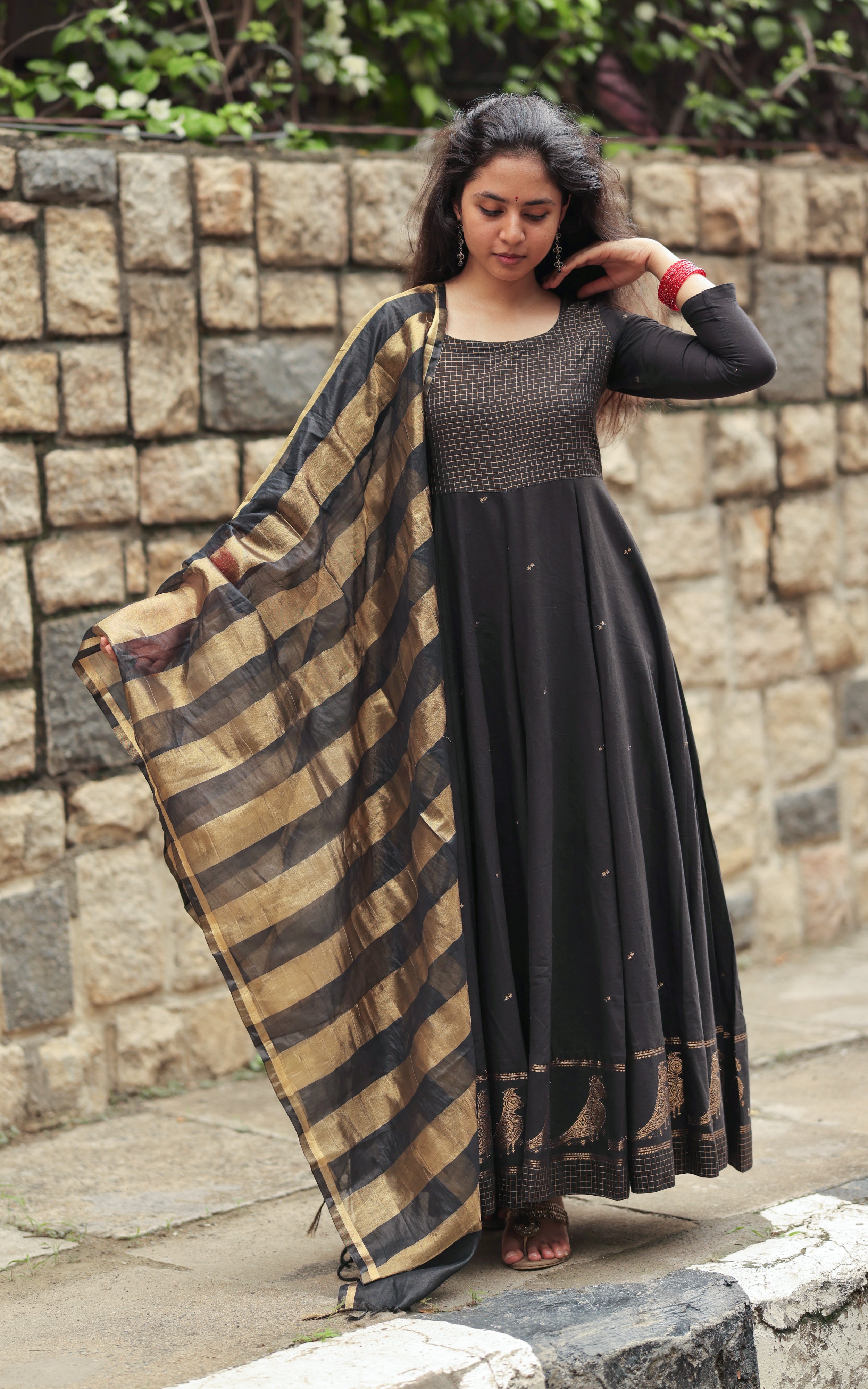 Paingili Black (Kurti+Dupatta)