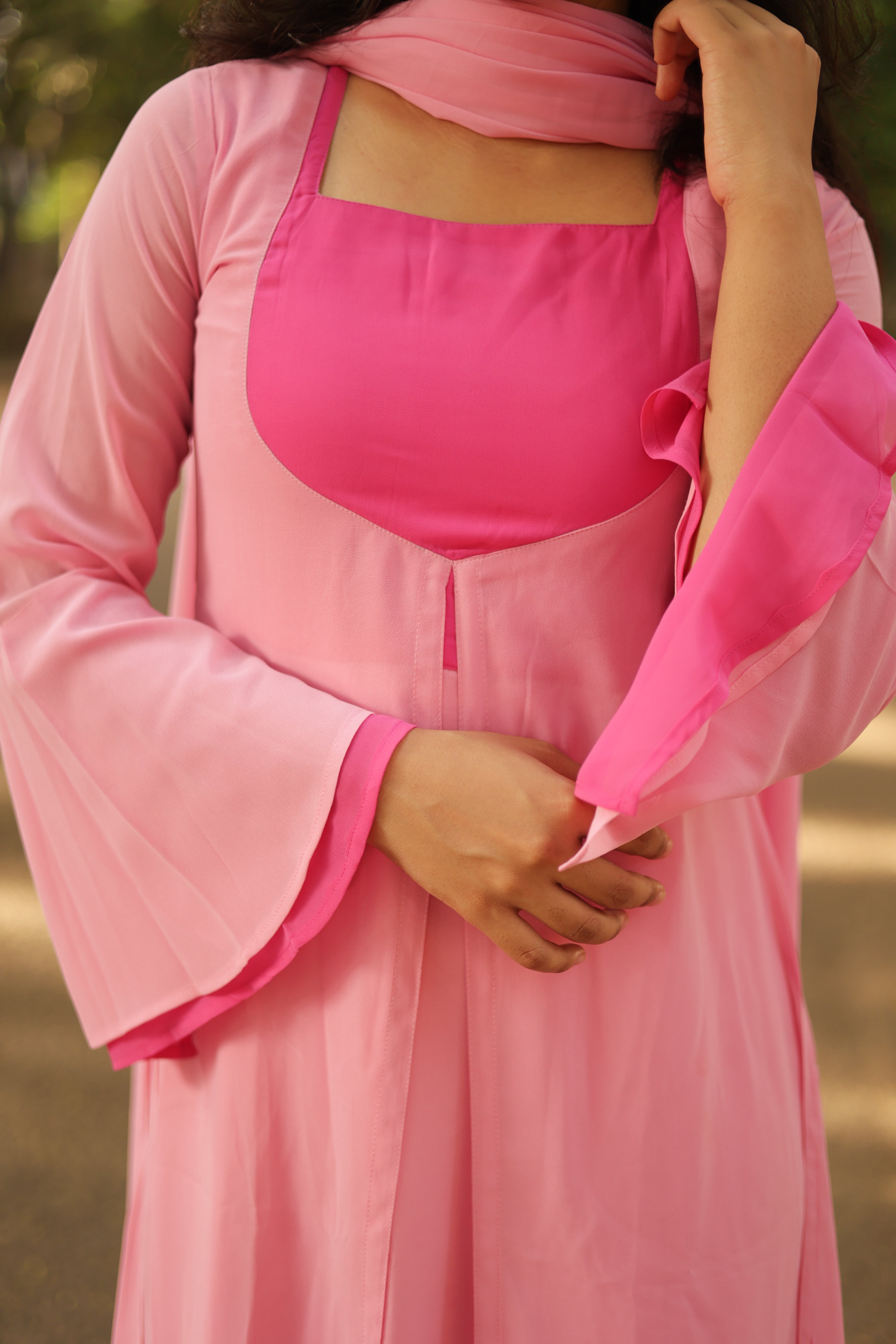 Munbe Vaa Pink (Kurti+Dupatta) KURTIS instore