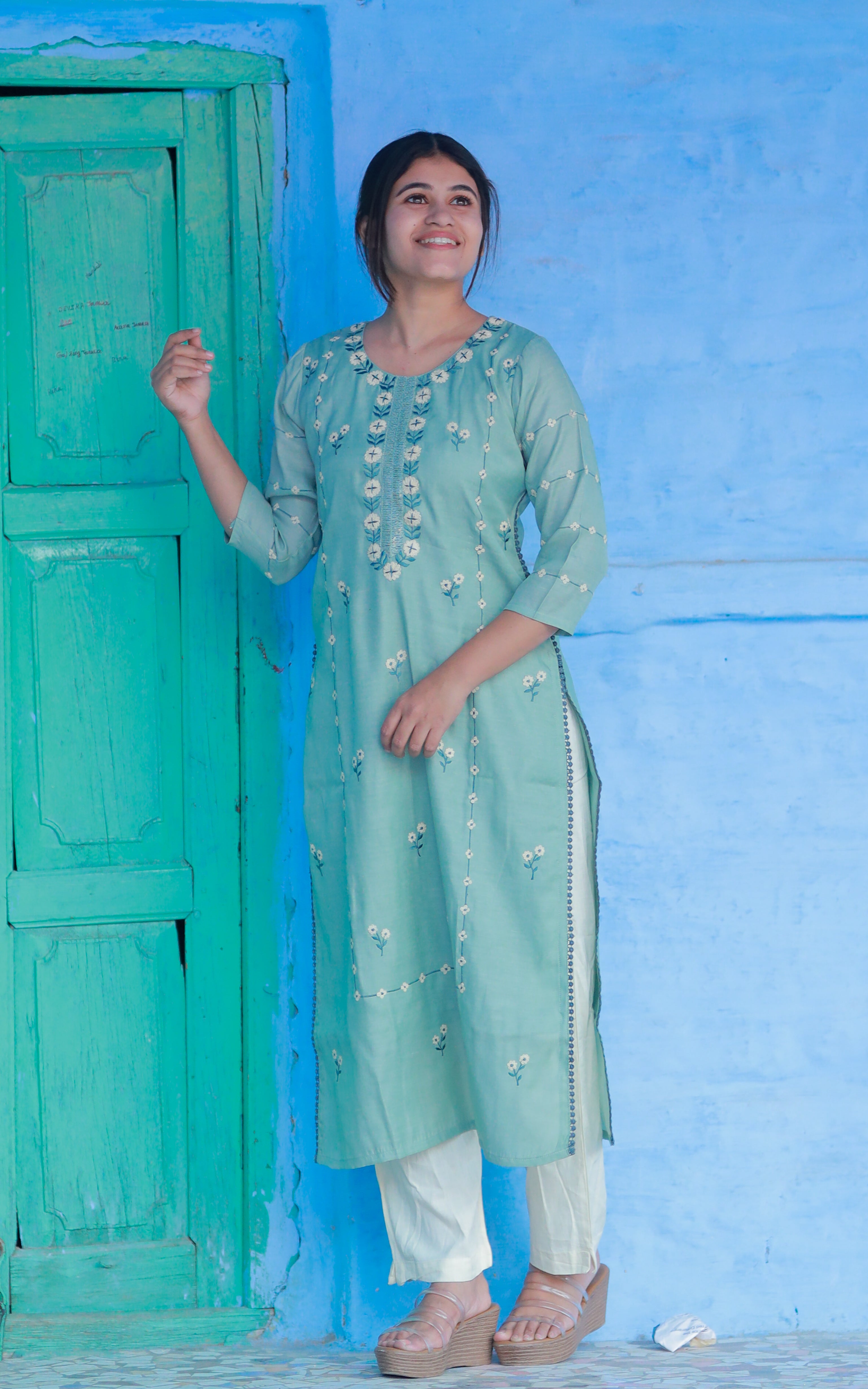 Vashmitha (Kurti+Pant) KURTIS instore