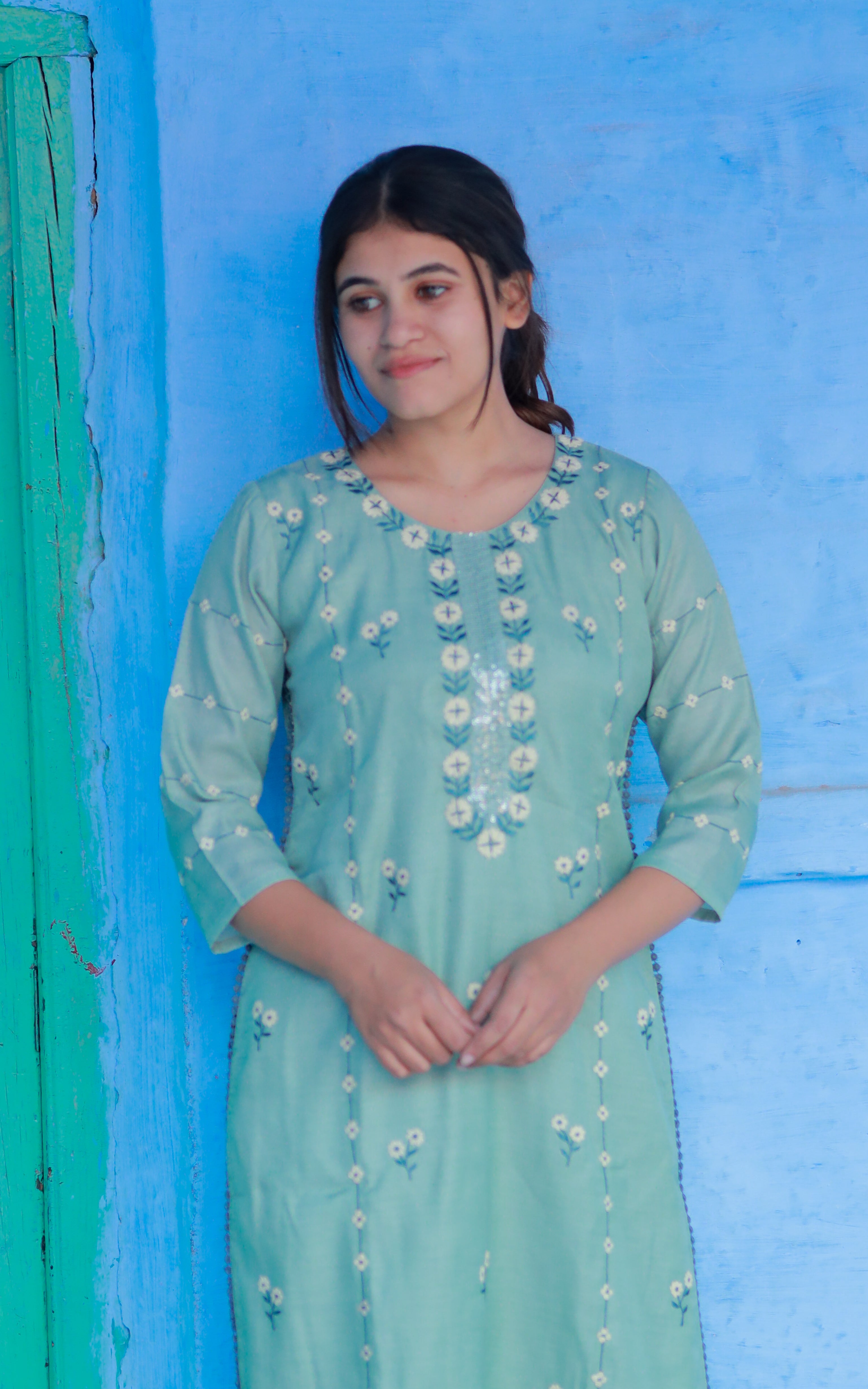 Vashmitha (Kurti+Pant) KURTIS instore
