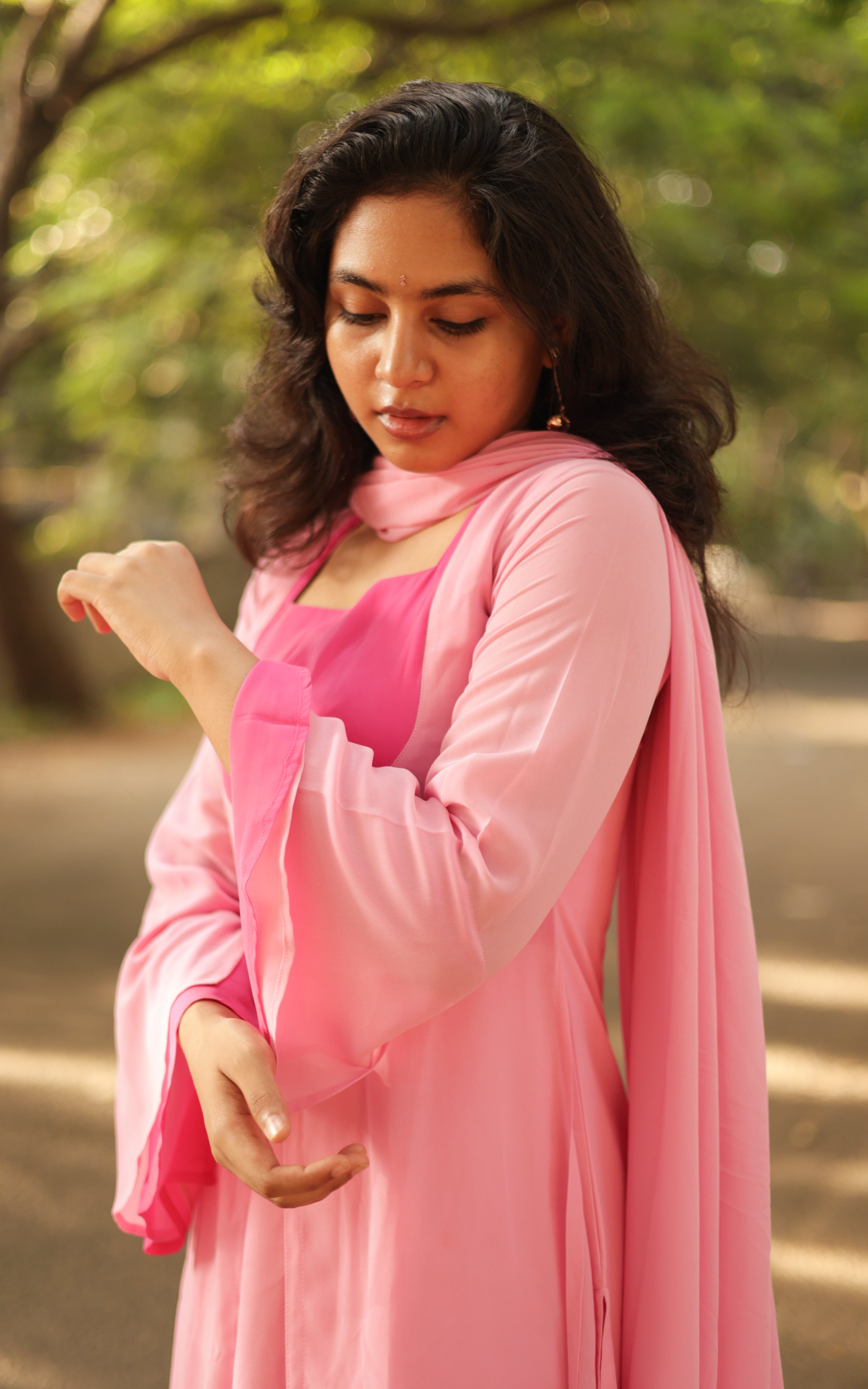 Munbe Vaa Pink (Kurti+Dupatta) KURTIS instore