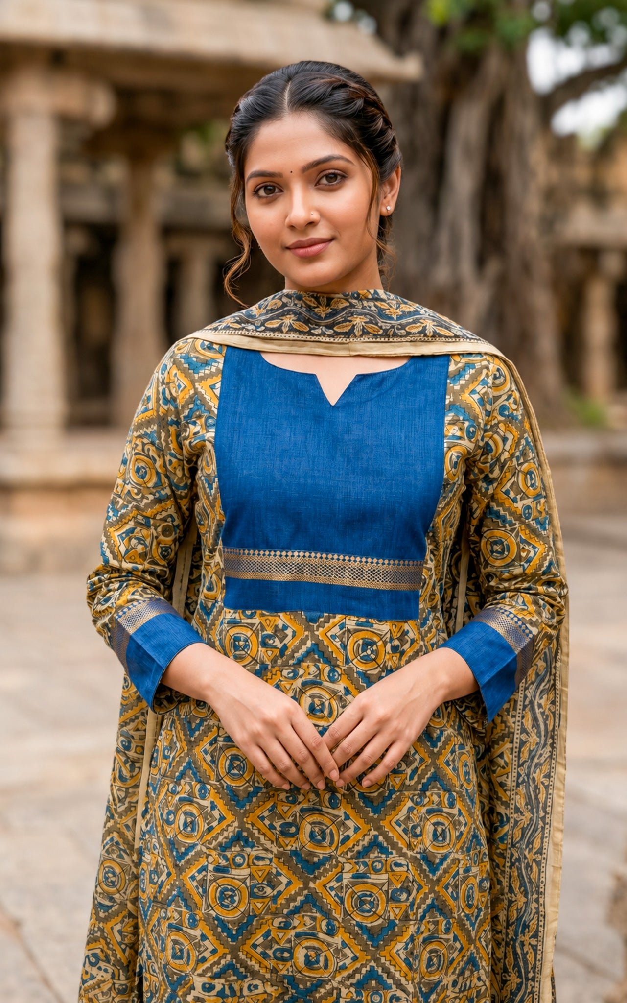 Avanitha A (Kurti+Dupatta)