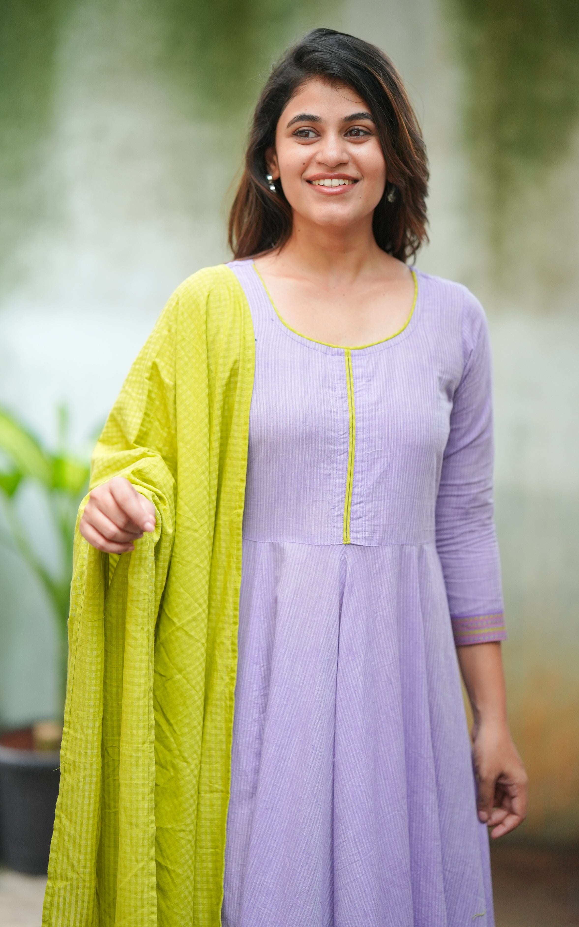 Maunam (Kurti+Dupatta) KURTIS instore