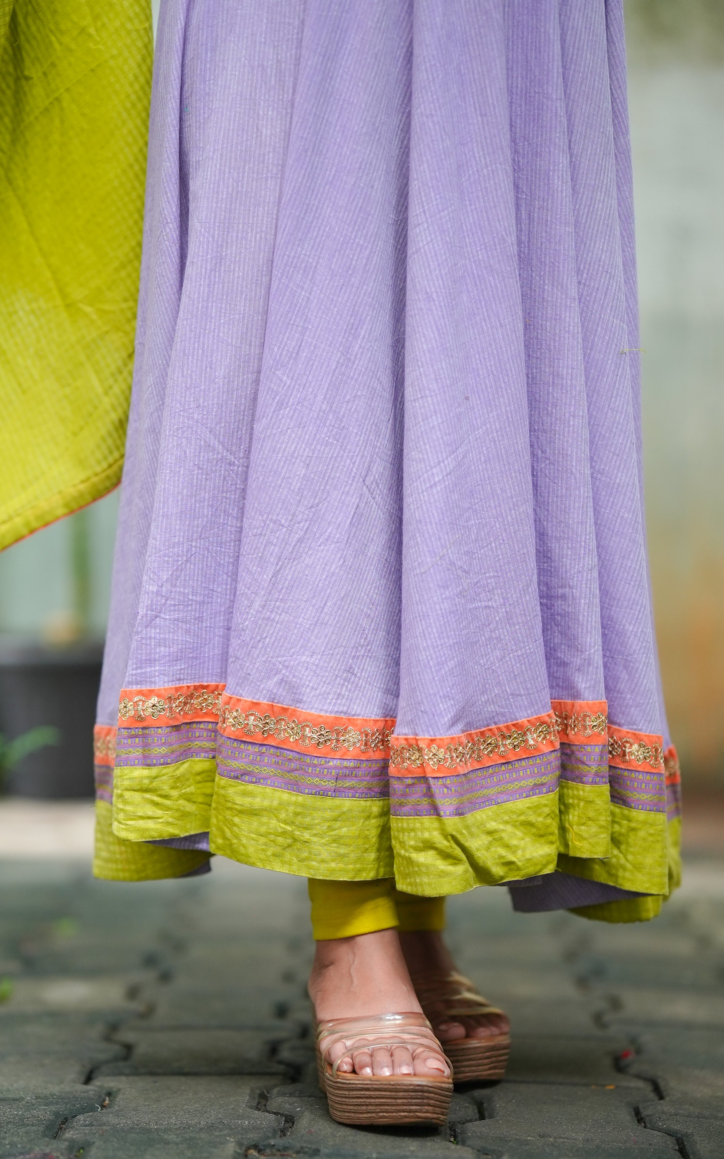 Maunam (Kurti+Dupatta) KURTIS instore