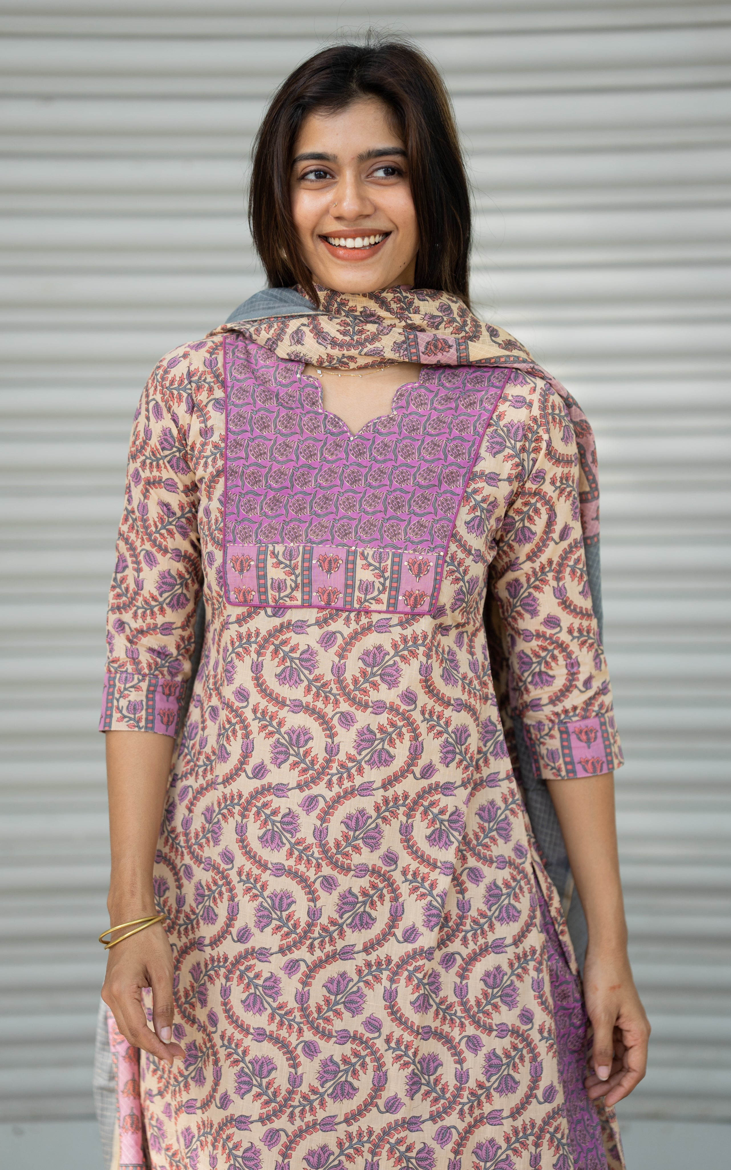 Jenisha C (Kurti+Pant+Dupatta)