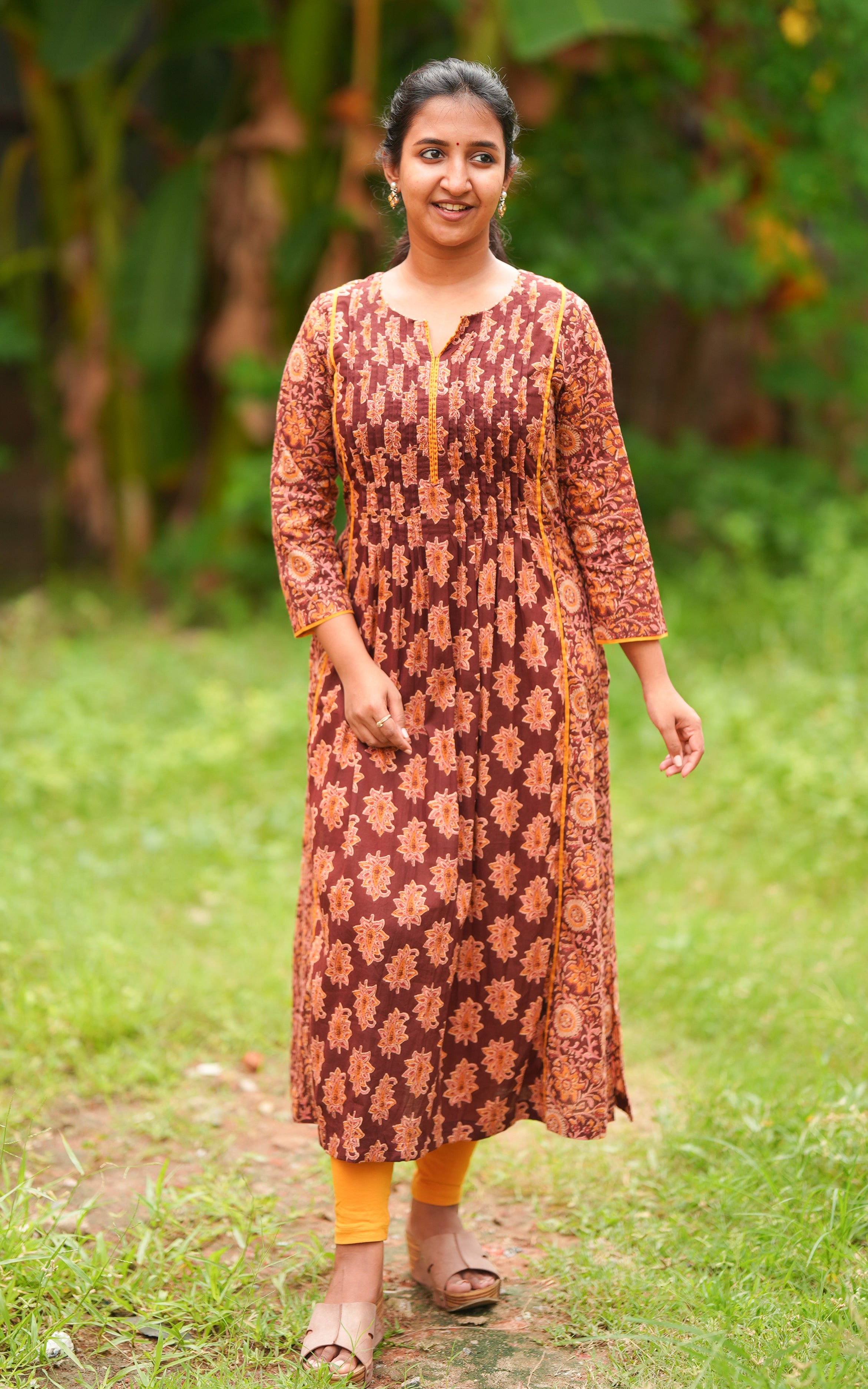 Kamala KURTIS instore