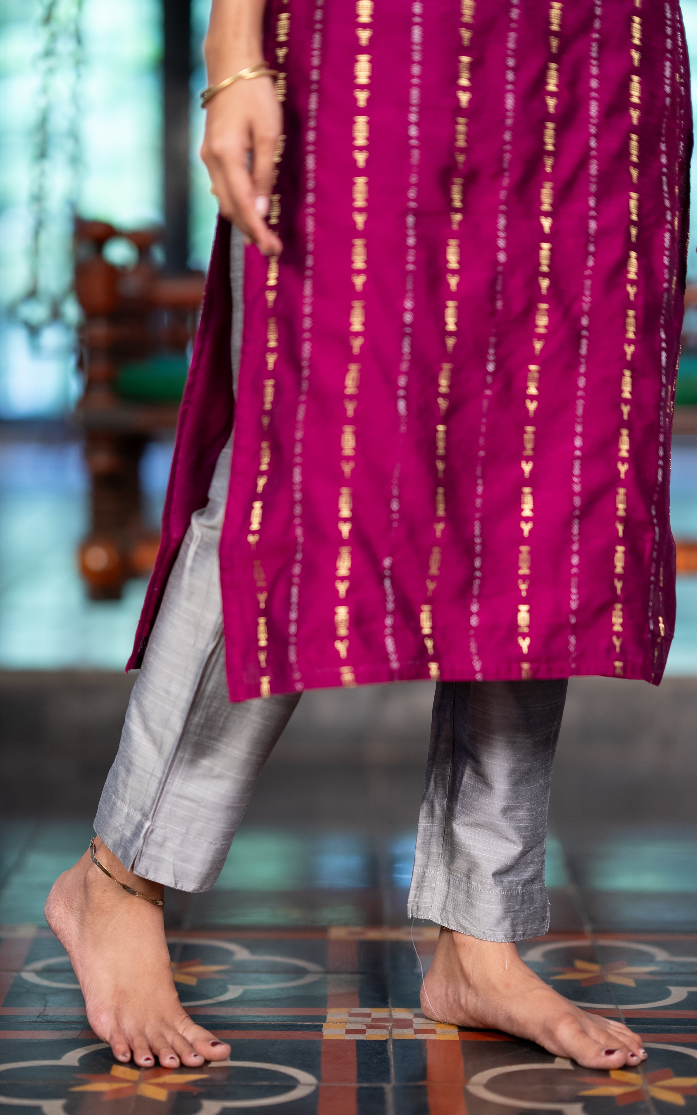 Instore – Magenta Dharmika Kurti Set for Women – Cotton – Casual Wear – Ethnic Wear