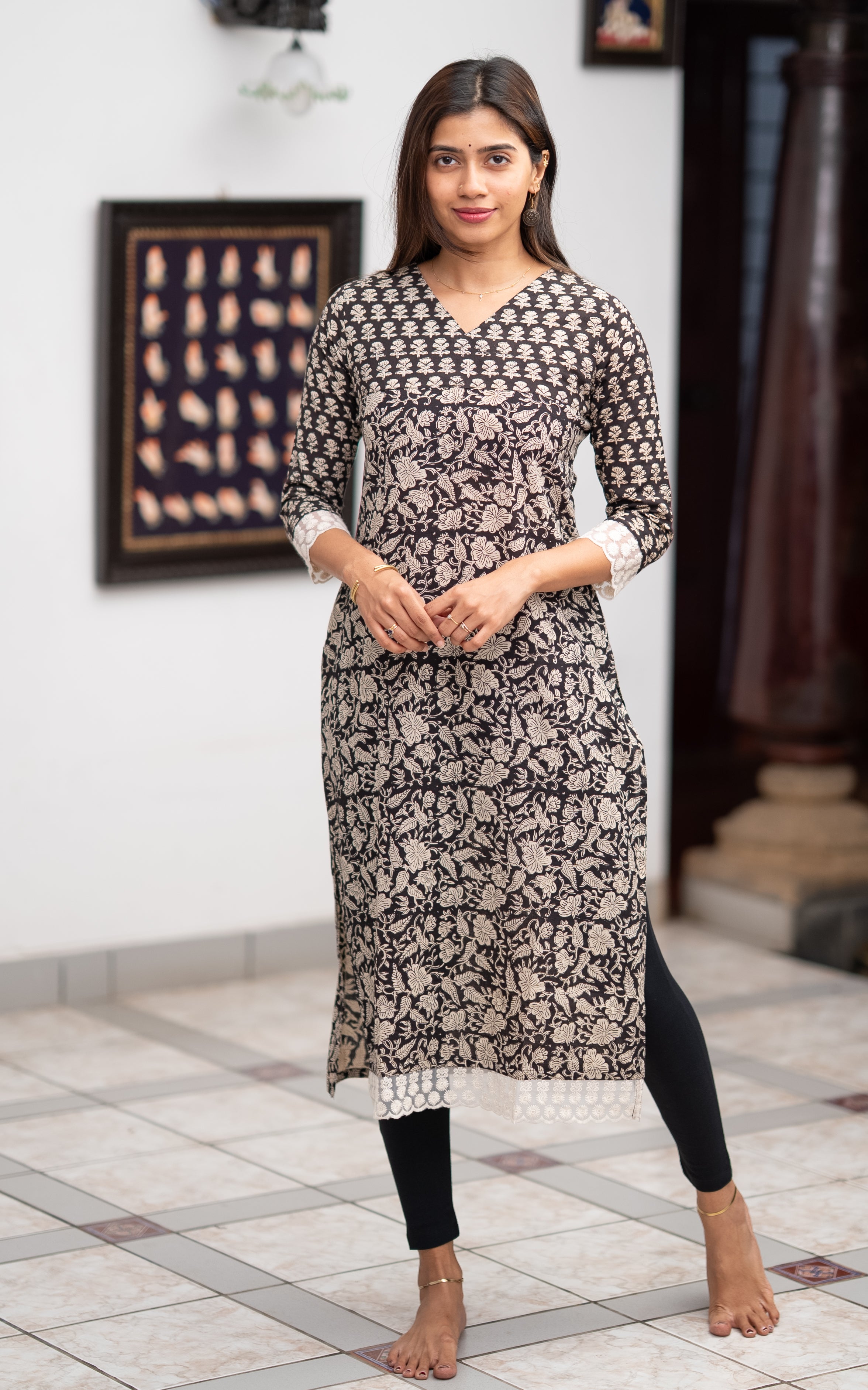 Black Cotton Daily Wear Straight Cut Kurti for Women