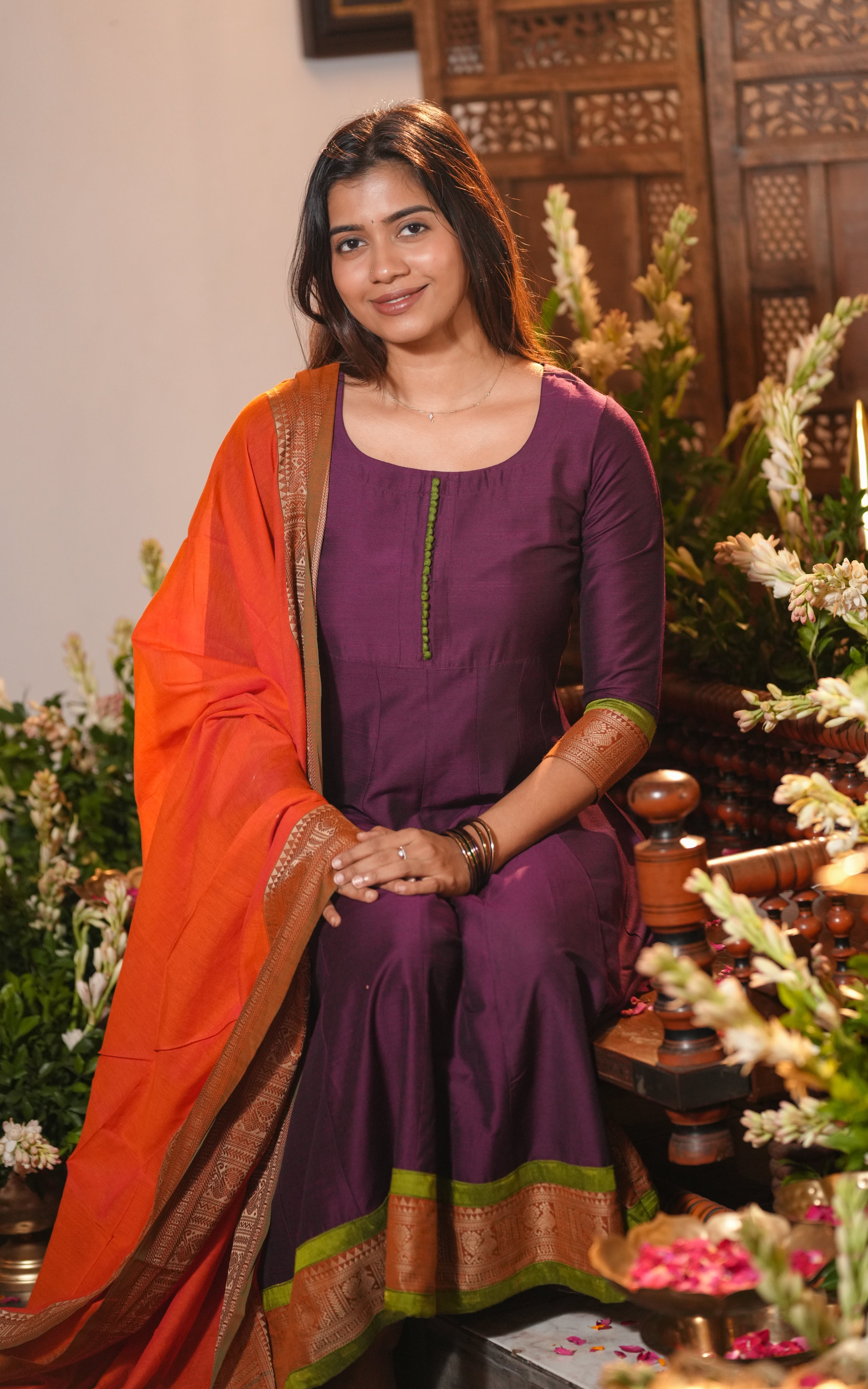 Kumudham (Kurti+Dupatta)