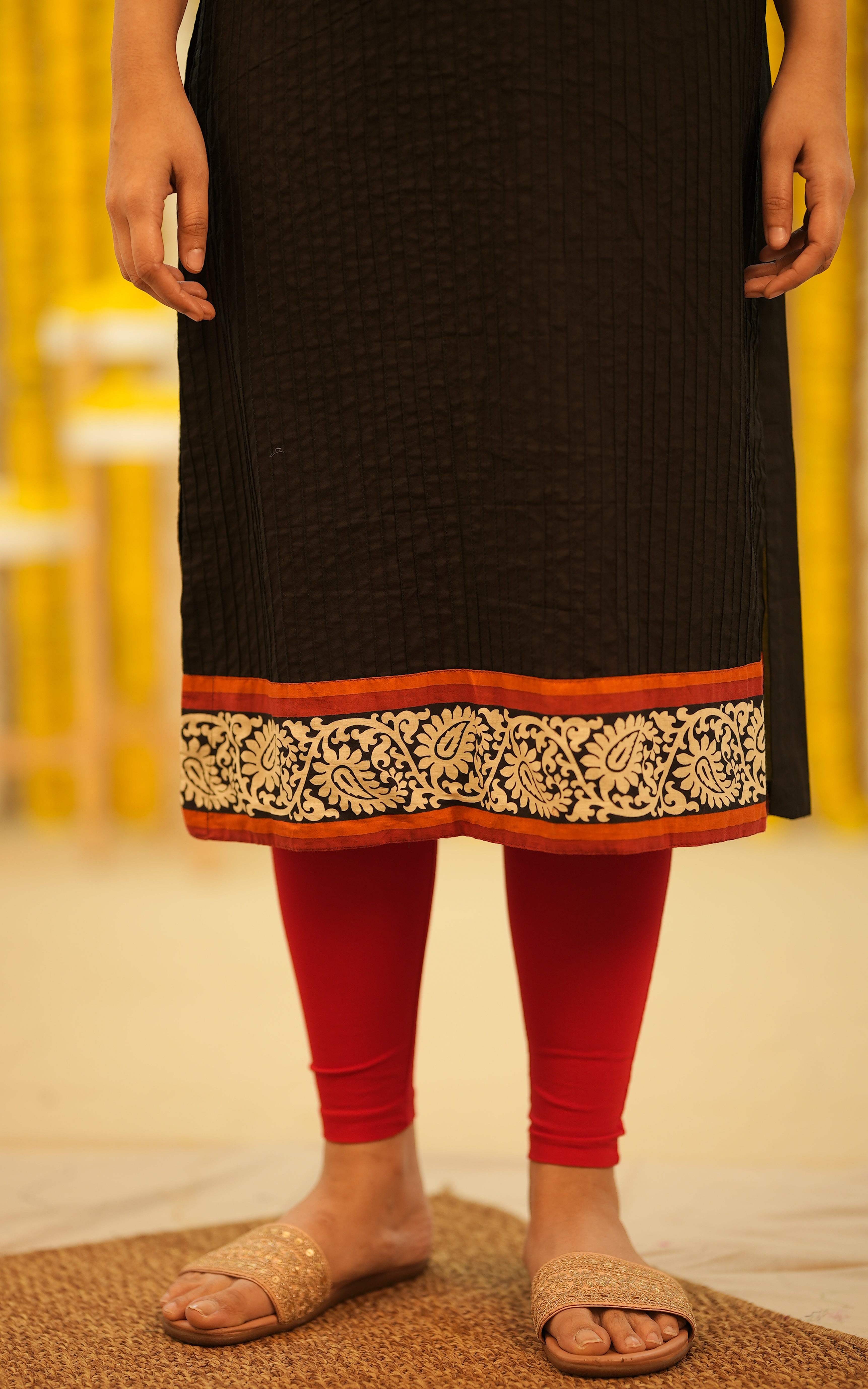 Instore - Black Cotton Straight Cut Kurti with Side Slit & No Lining