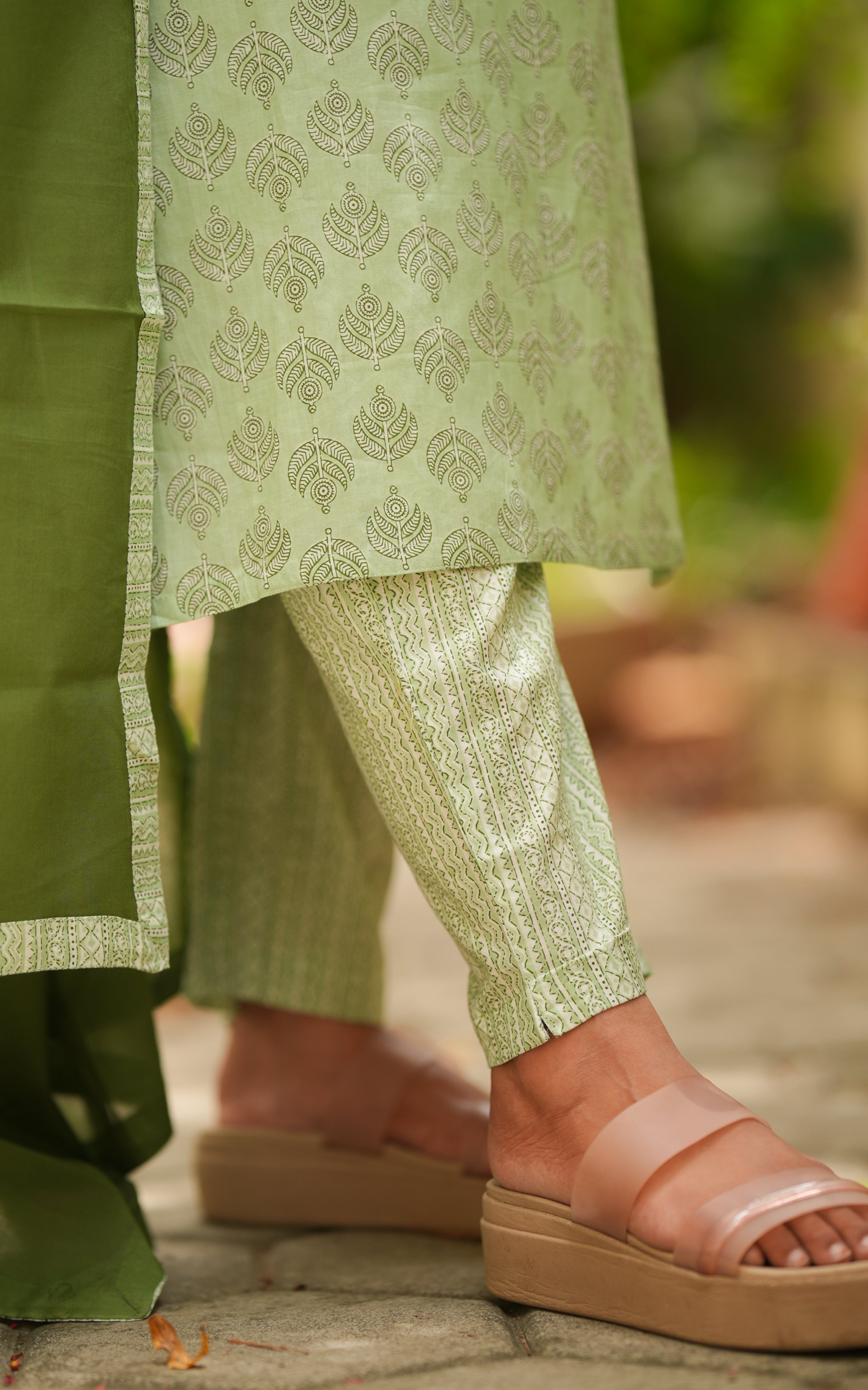 Malathy Green (Kurti+Pant+Dupatta) KURTIS instore