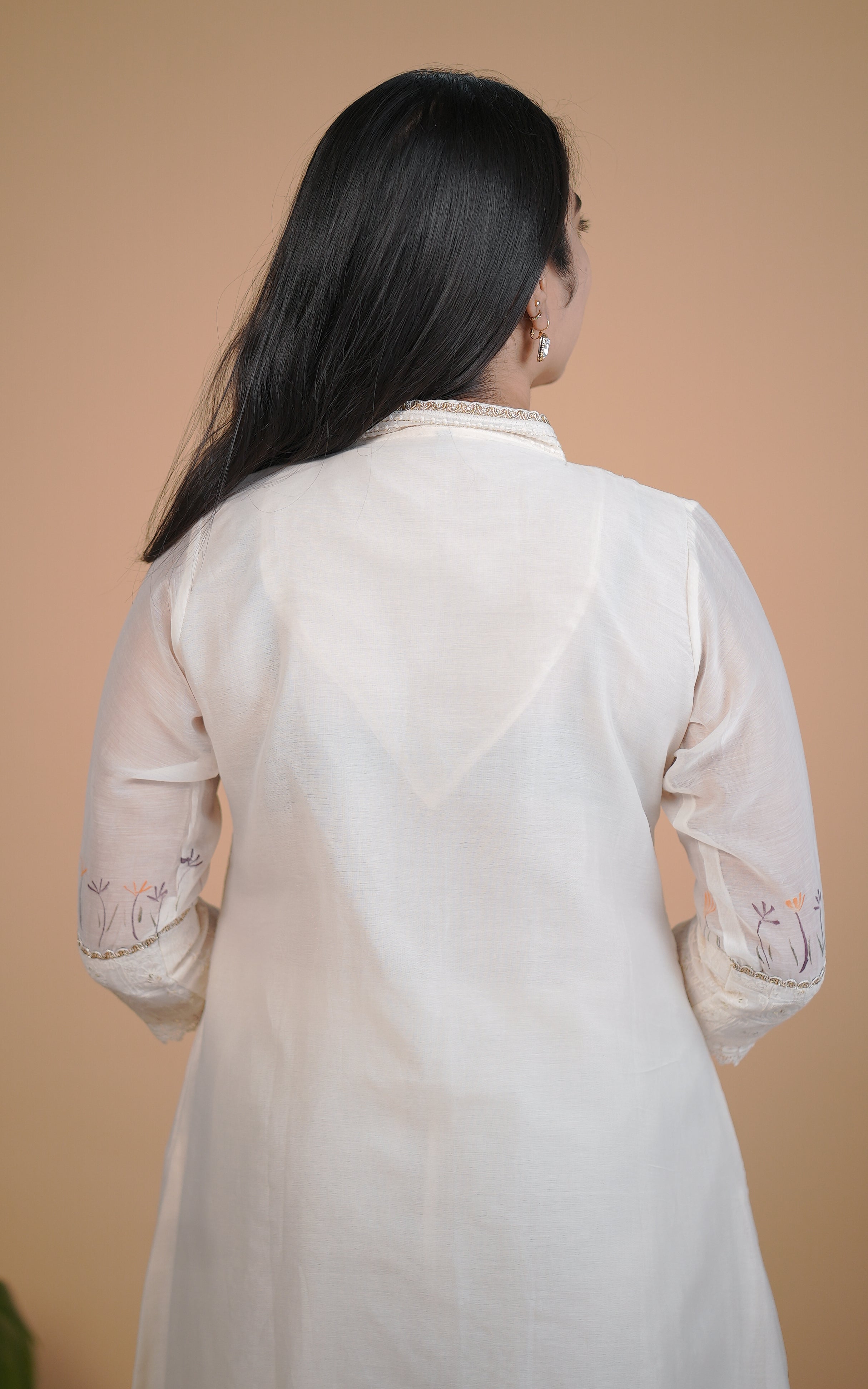 Elegant ivory kurti set for women