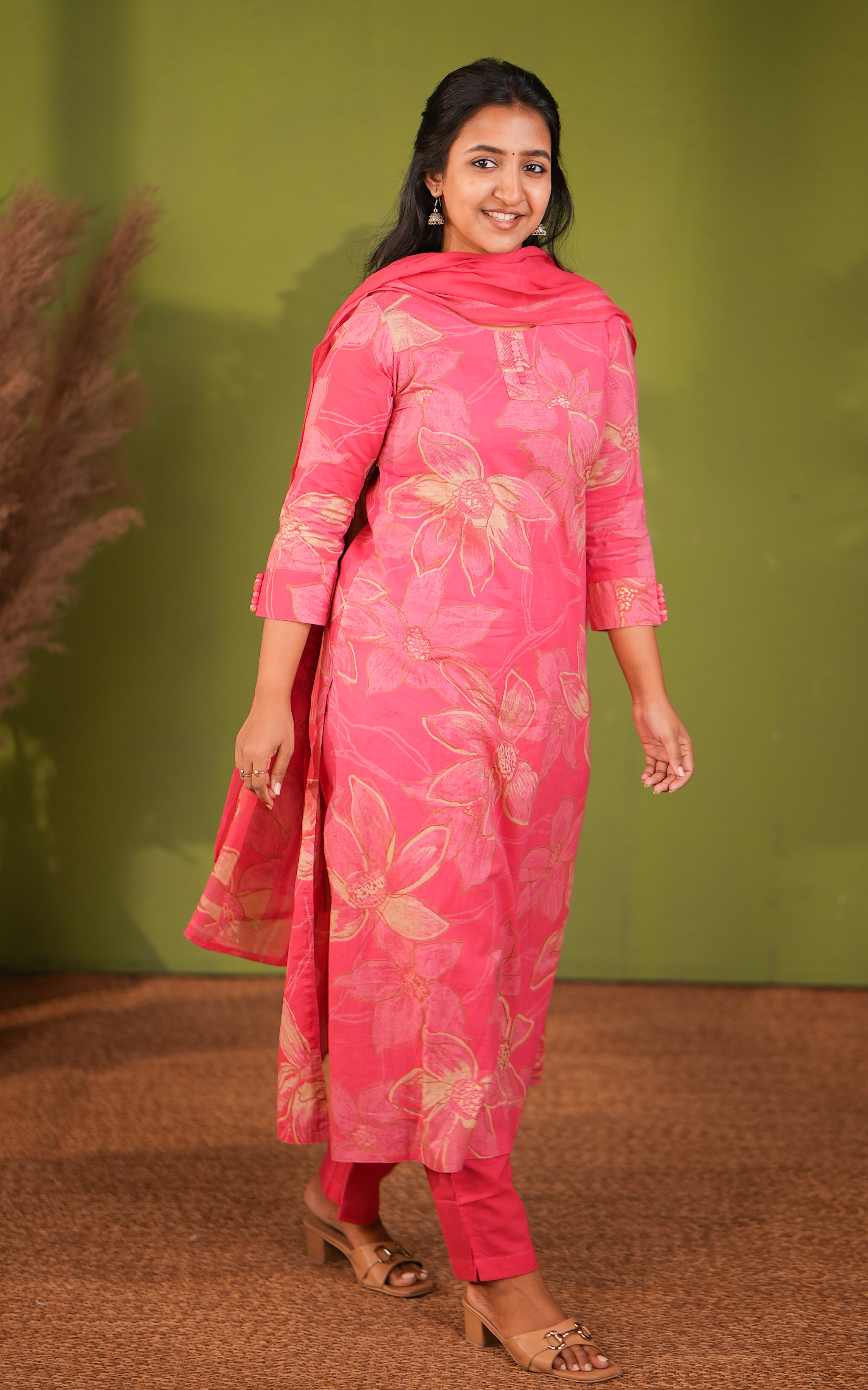 Vihara Pink (Kurti+Pant+Dupatta)