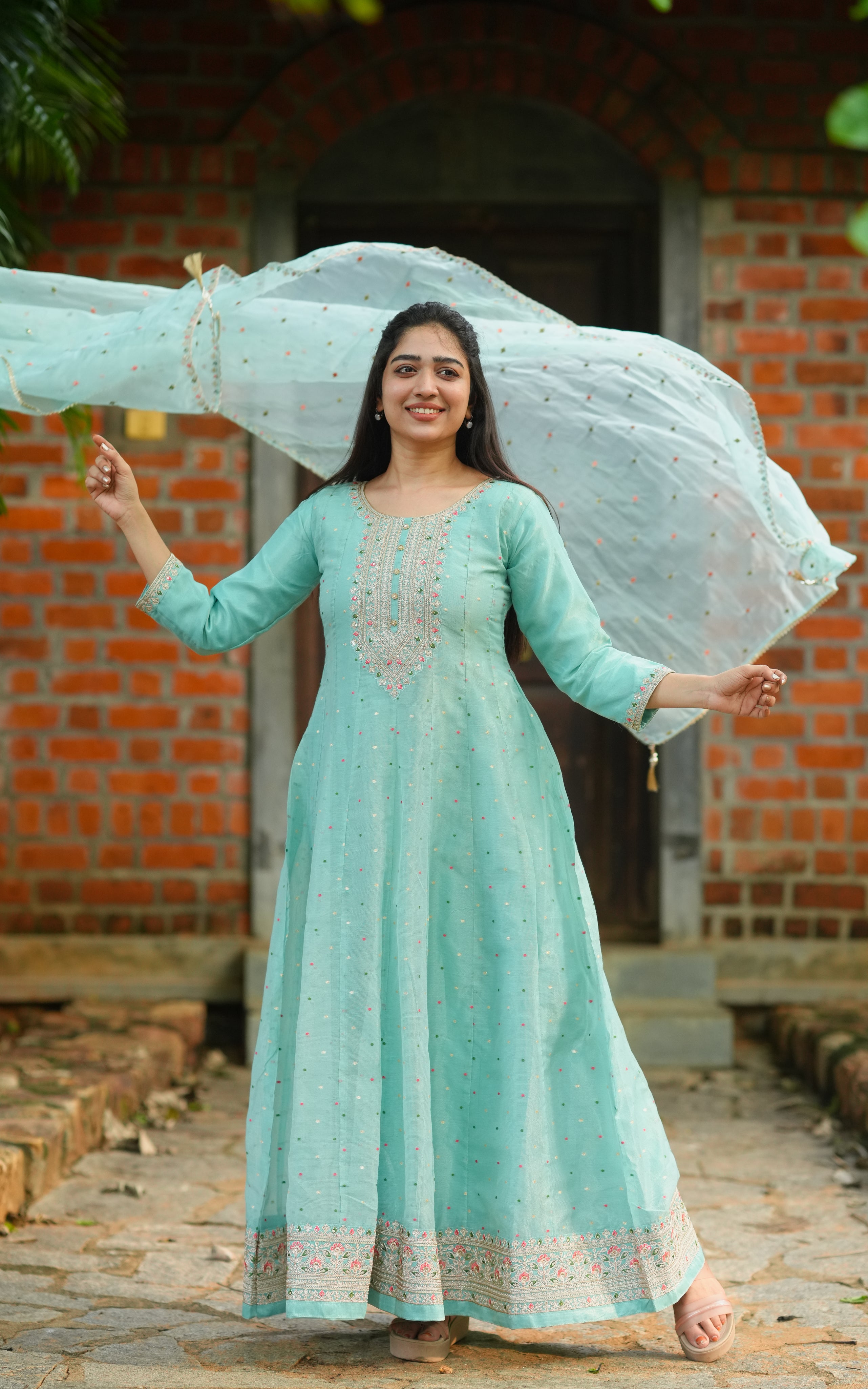 Jenila (Kurti+Dupatta) KURTIS Instore