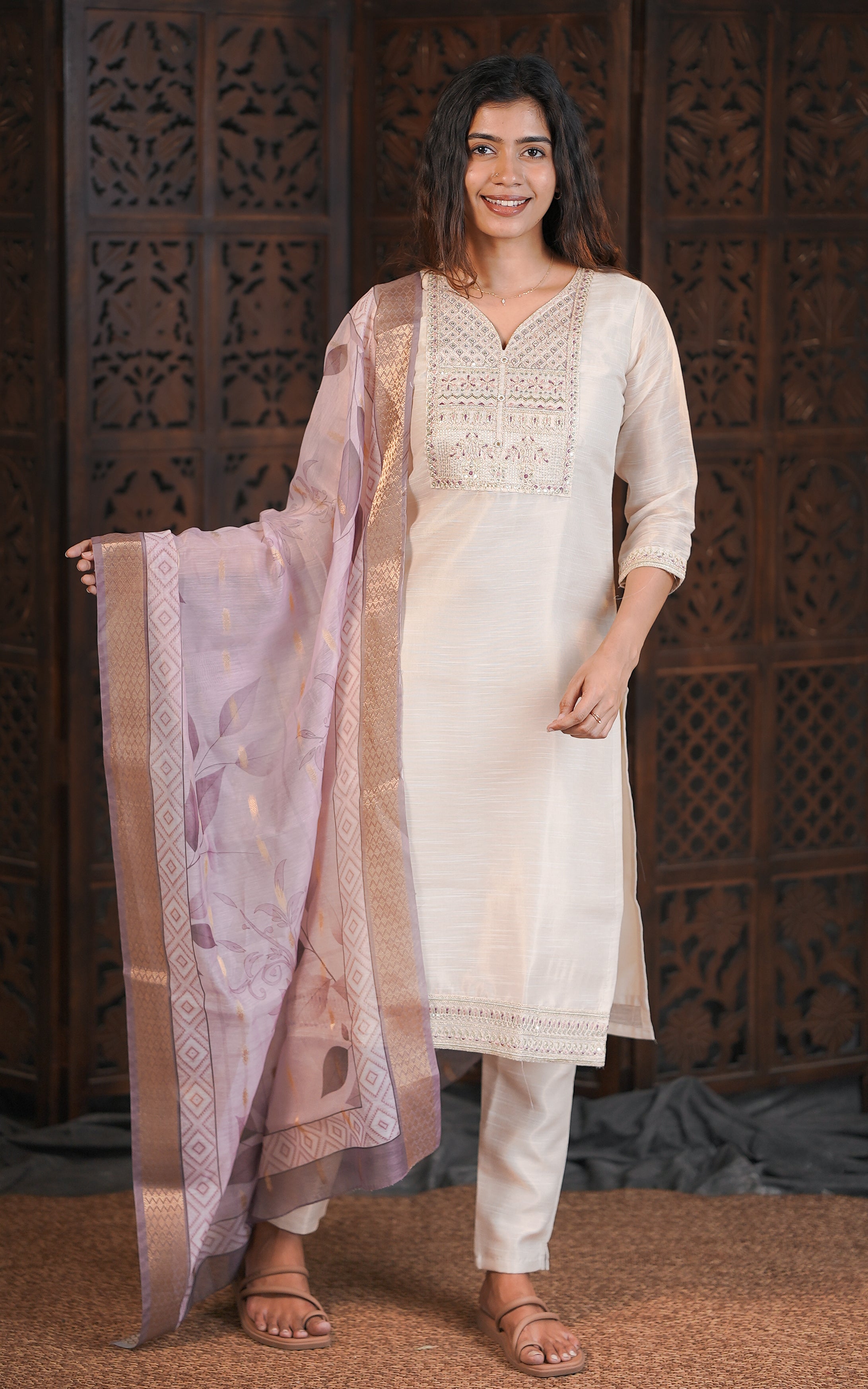 Sandra (Kurti+Pant+Dupatta)