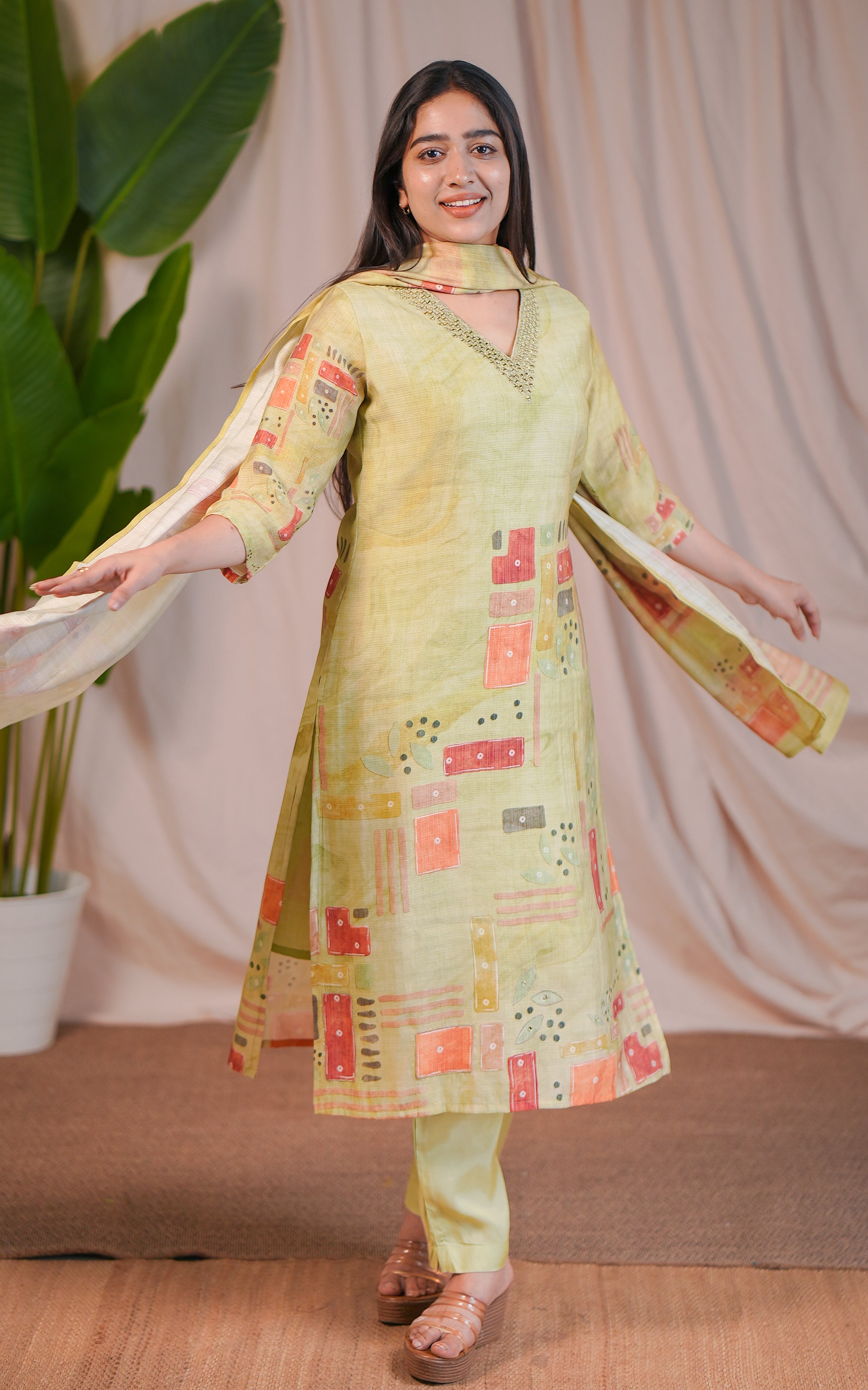 Subadhra (Kurti+Pant+Dupatta)