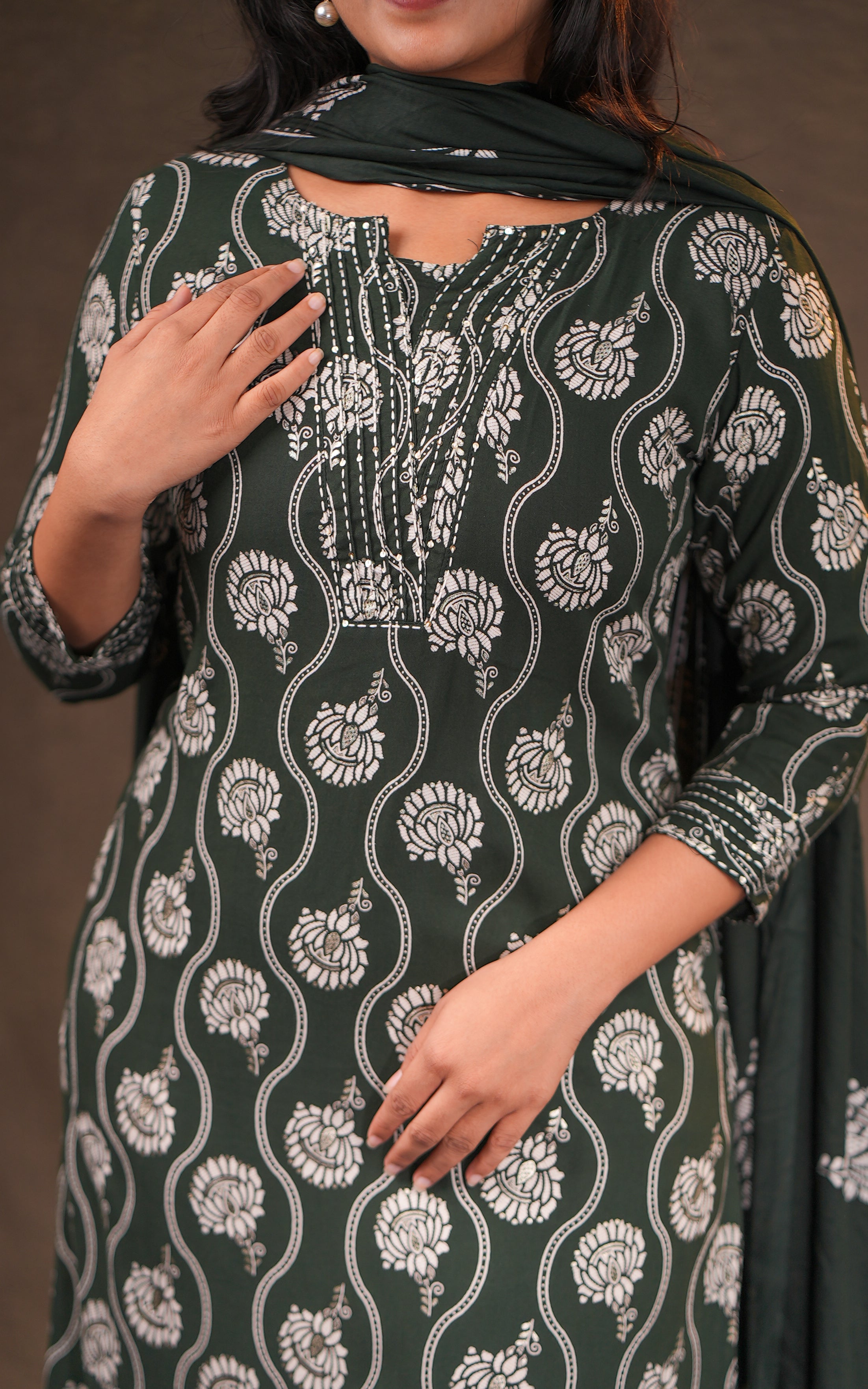 Bhavina B (Kurti+Dupatta)