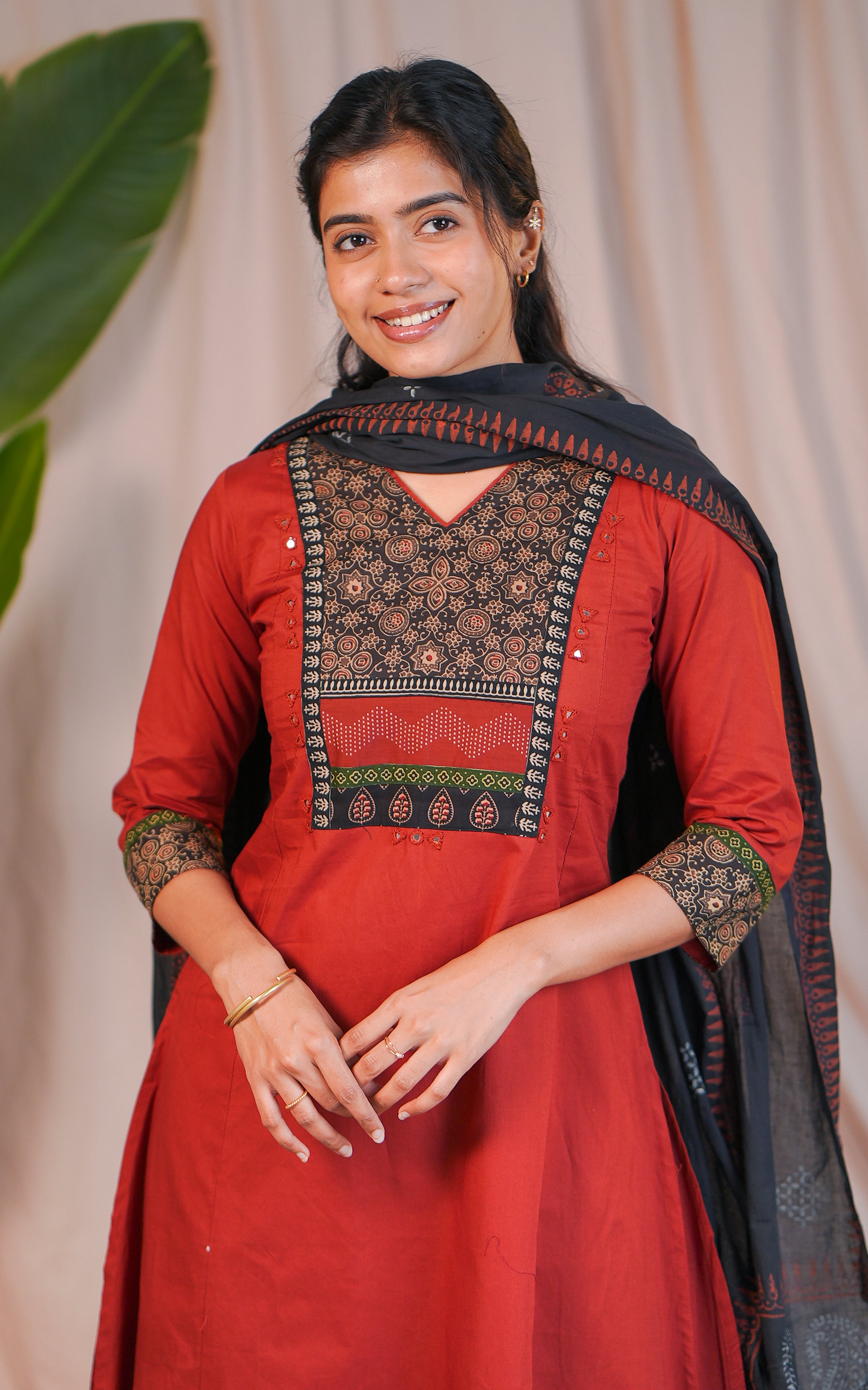 Stylish Red Cotton Kurti with Handblock Dupatta