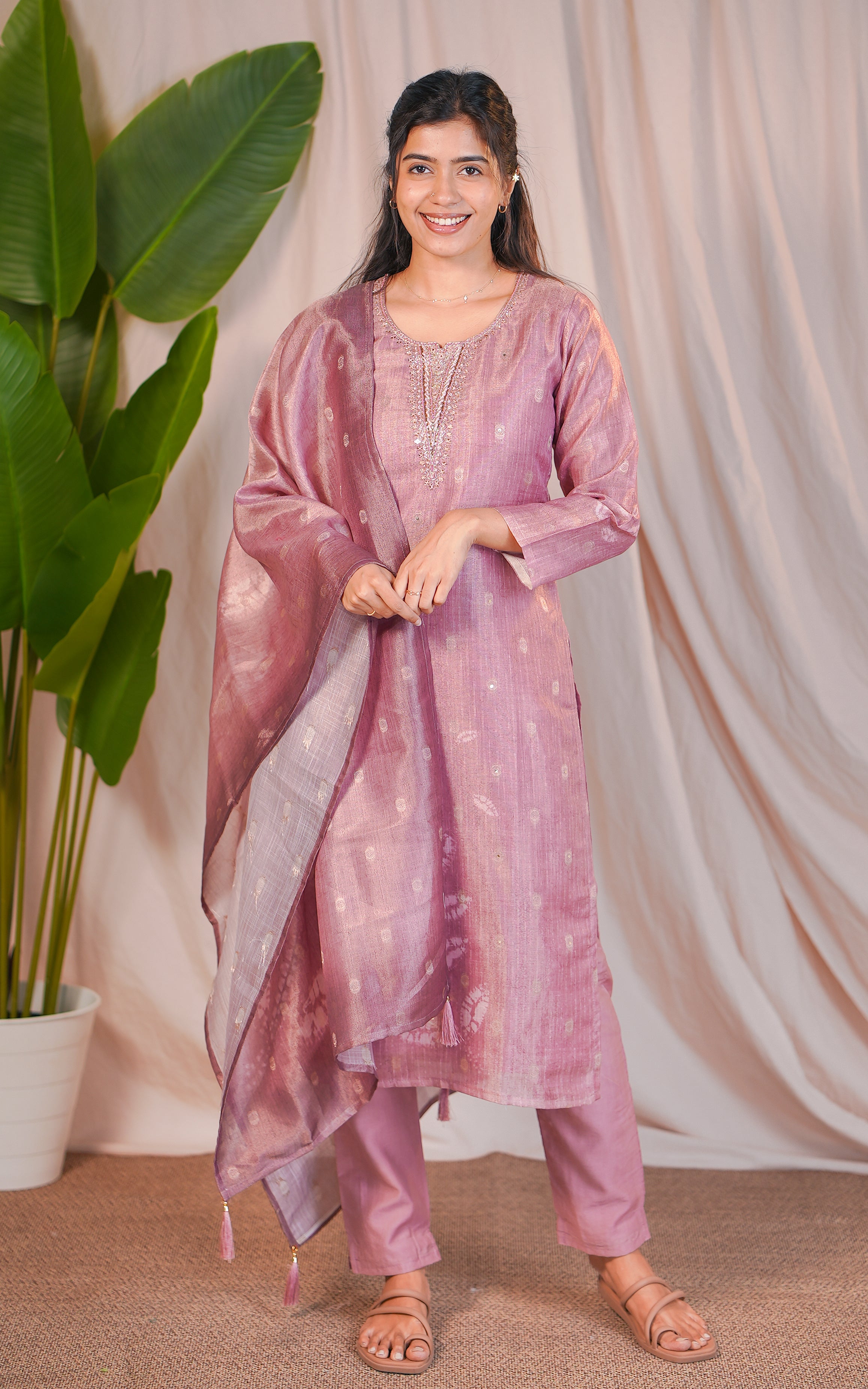 Aarusha (Kurti+Pant+Dupatta)