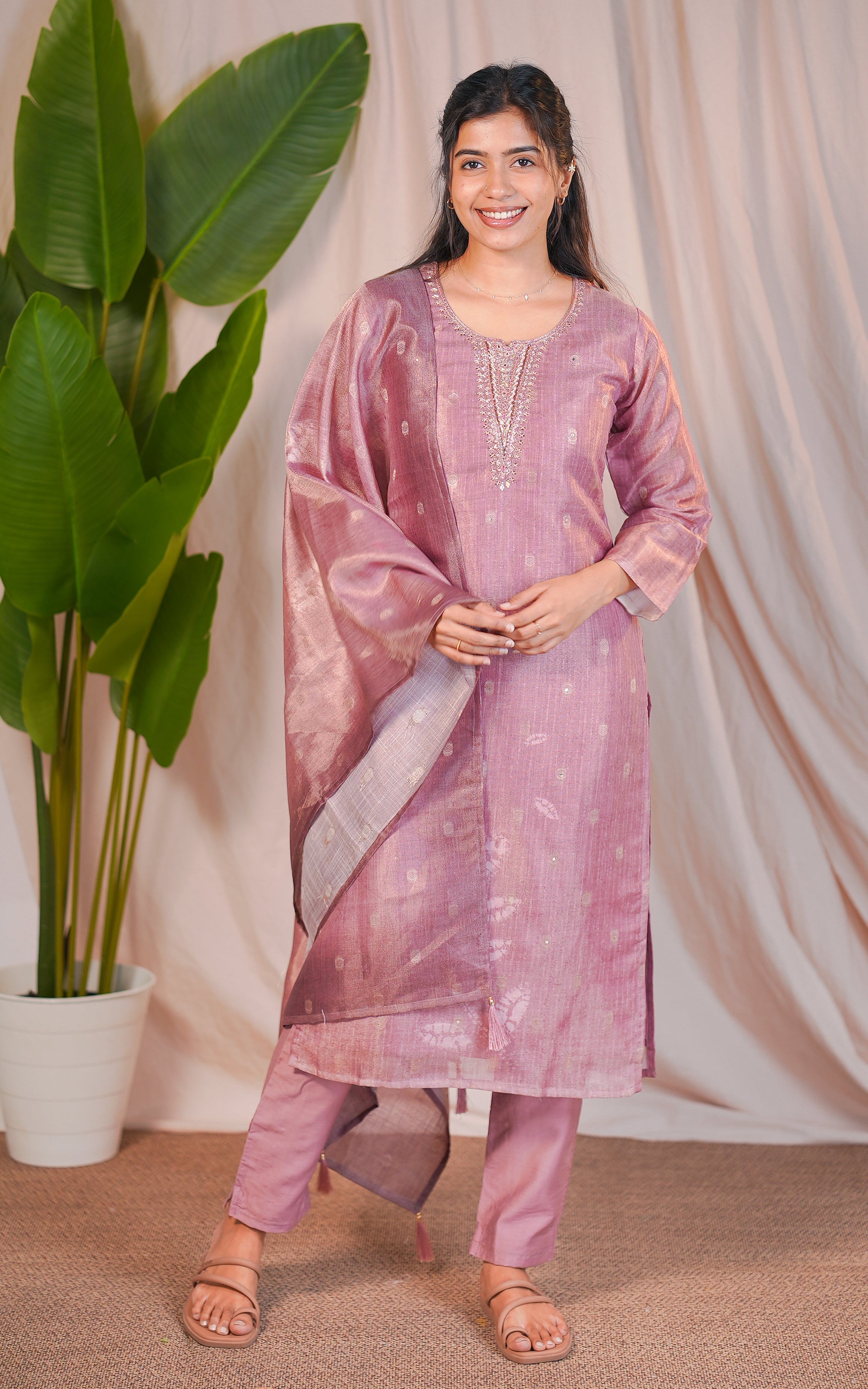 Aarusha (Kurti+Pant+Dupatta)
