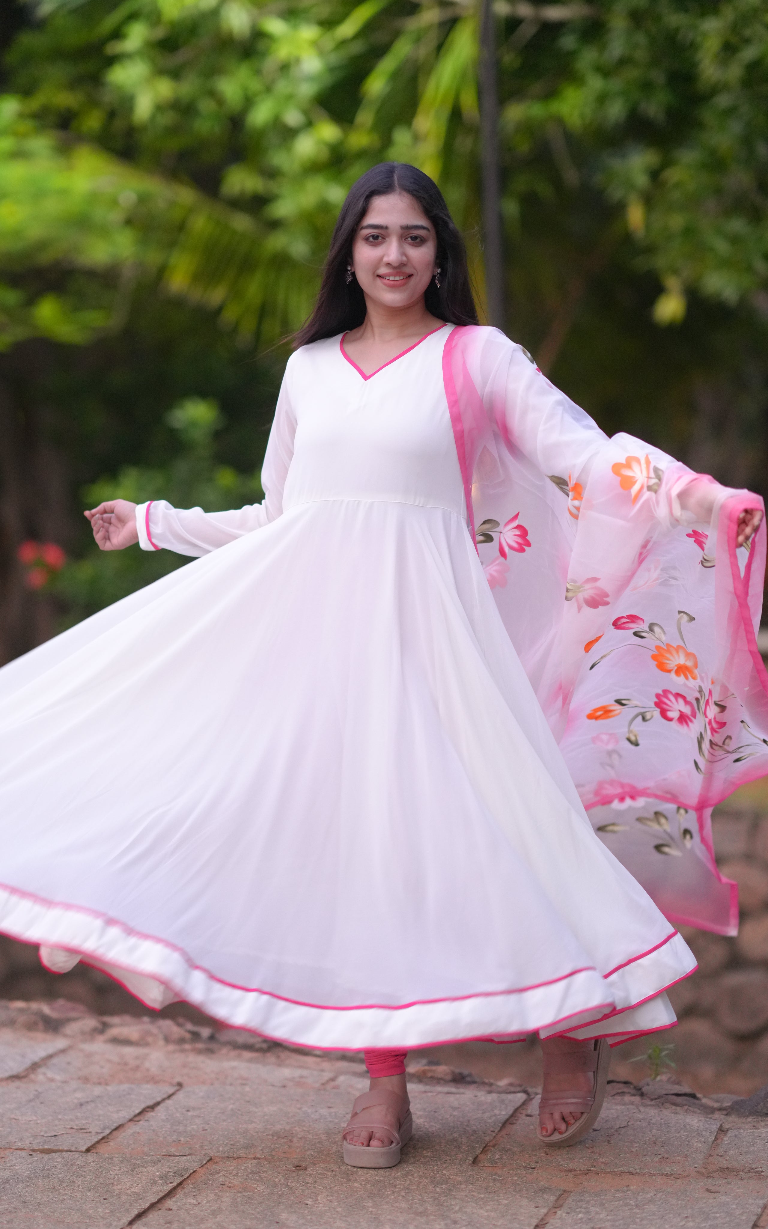 Made with lightweight and flowing Georgette.