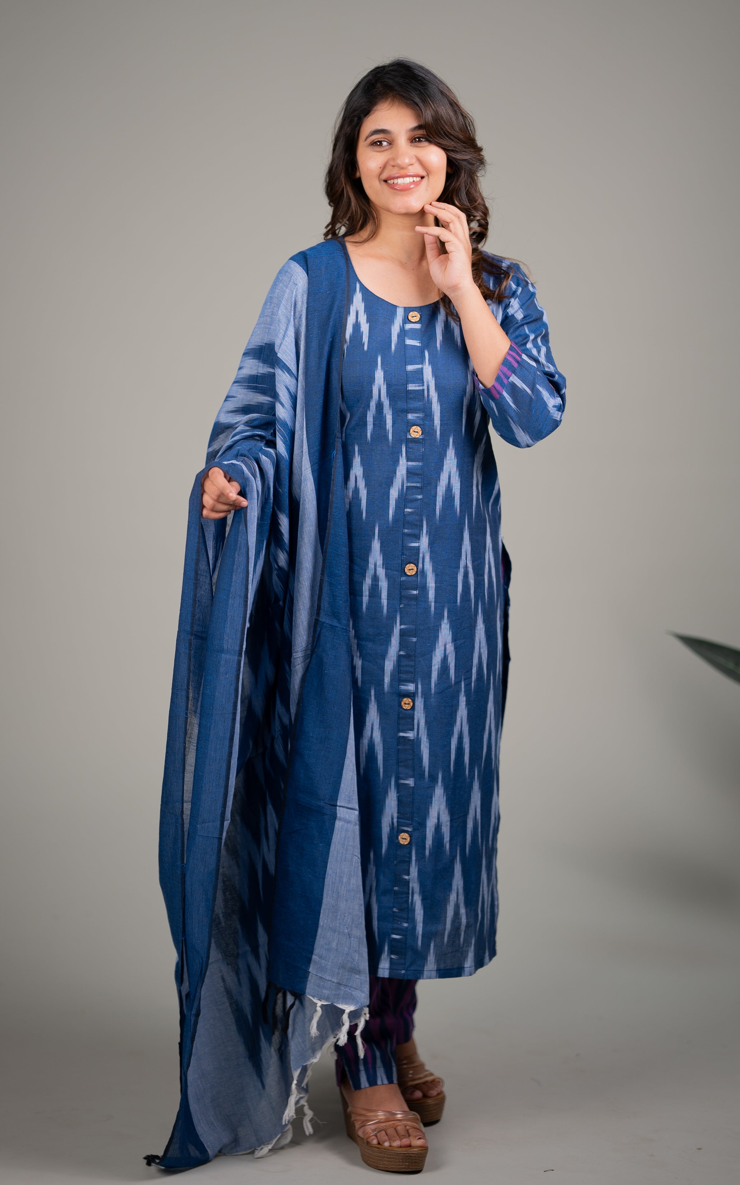 Jayashree (Kurti+Pant+Dupatta) KURTIS instore