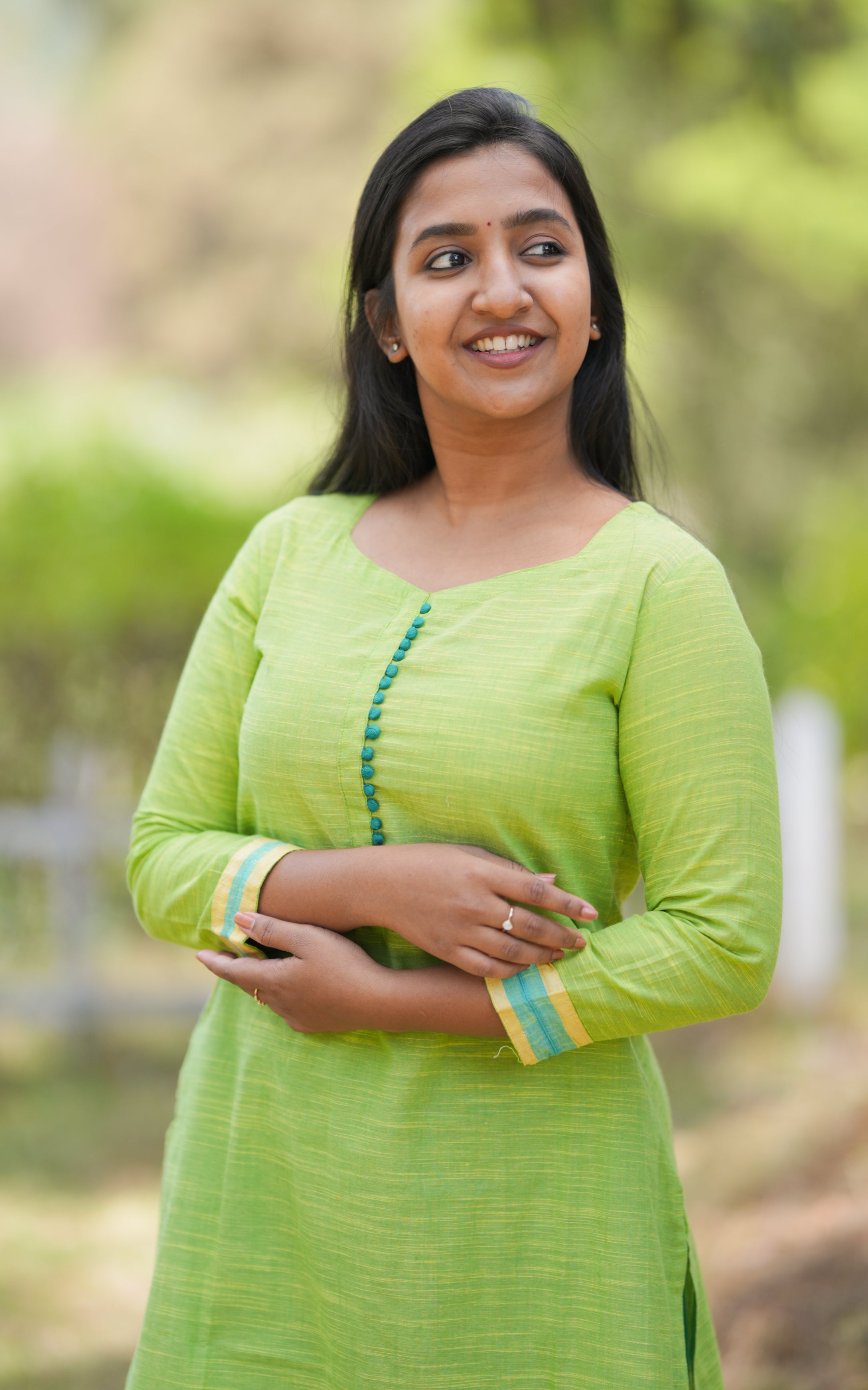 Sunitha Pista Green