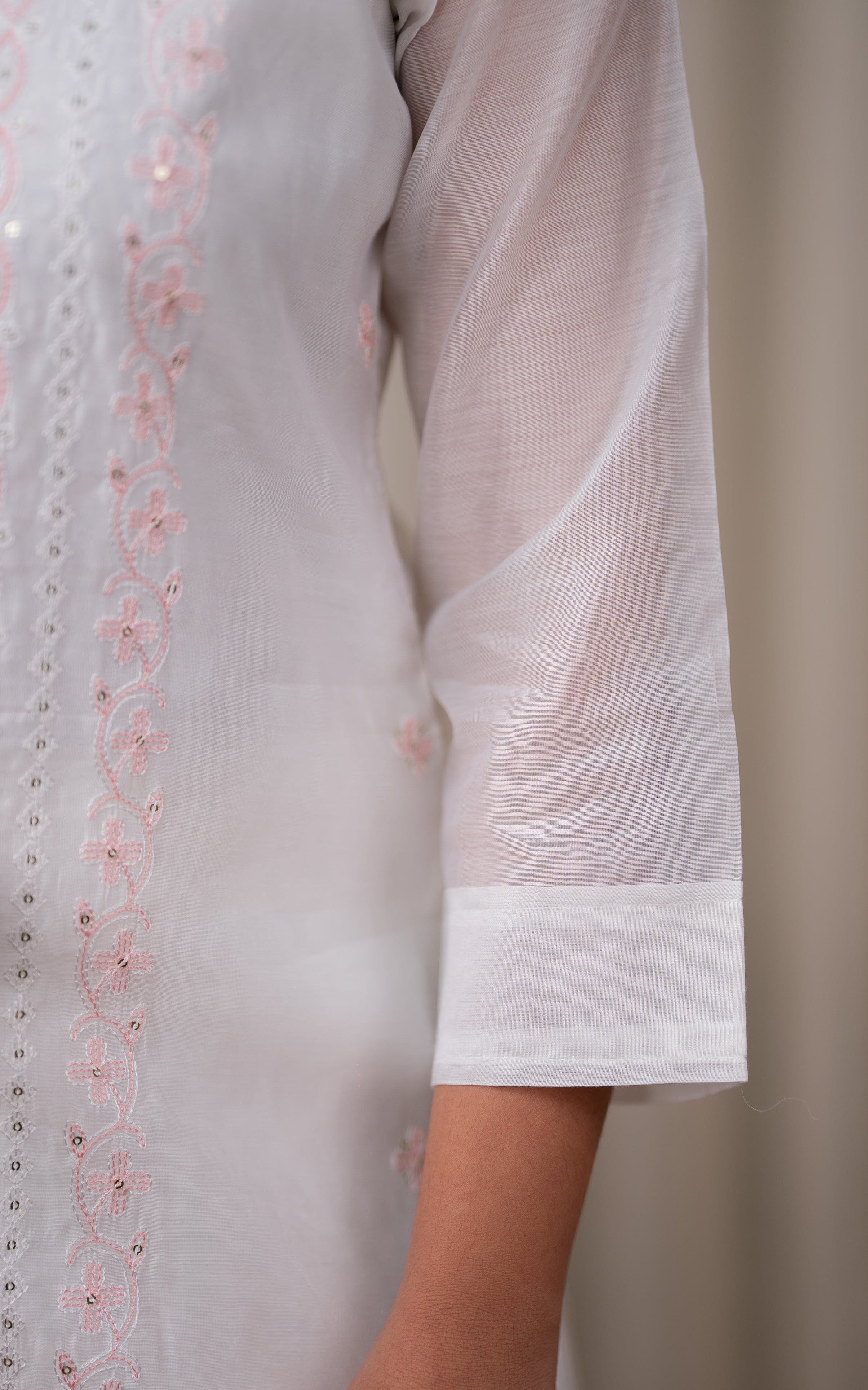 Ishu White (Kurti+Pant+Dupatta) KURTIS instore