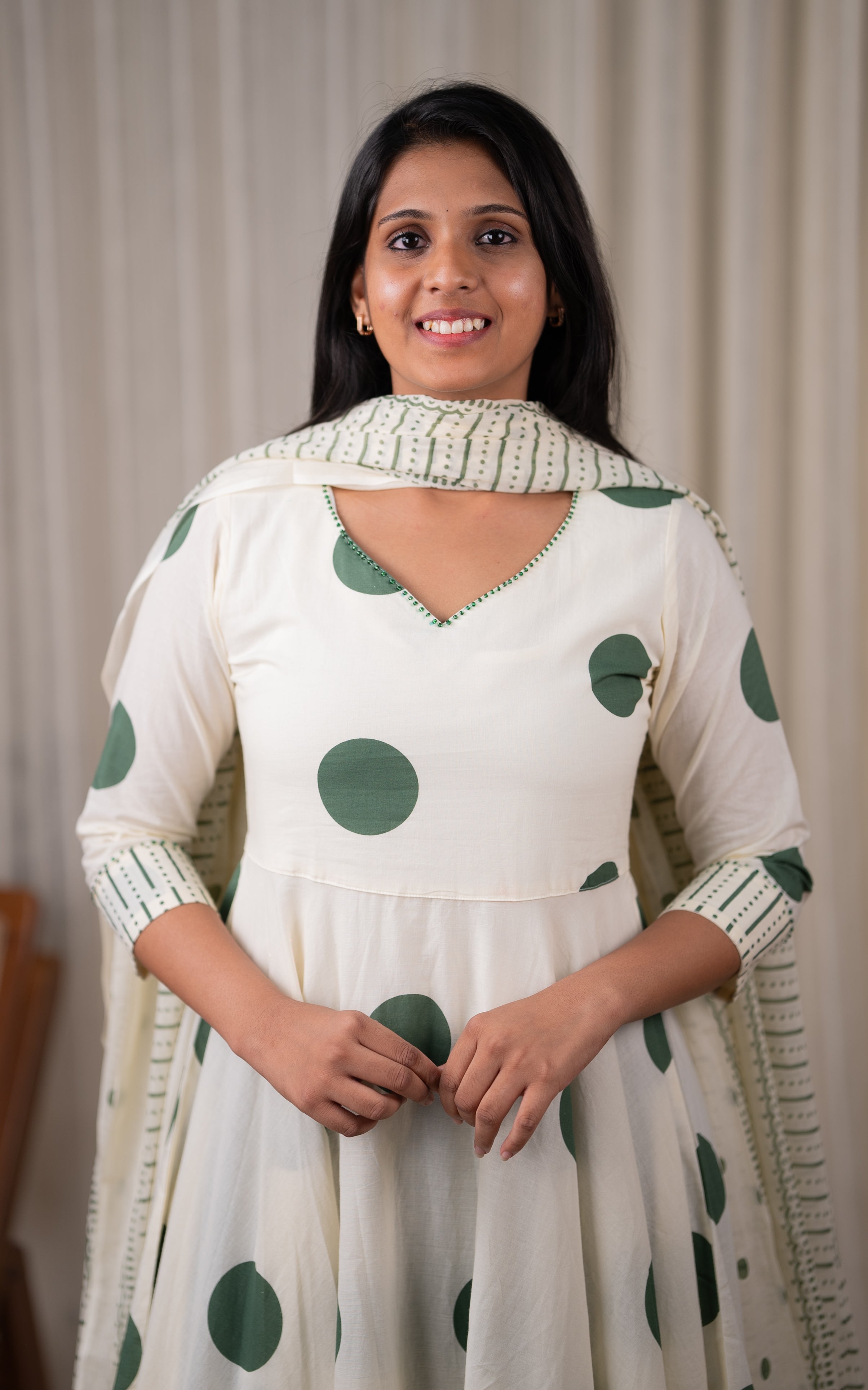 Samriddhi Green (Kurti+Dupatta) KURTIS instore