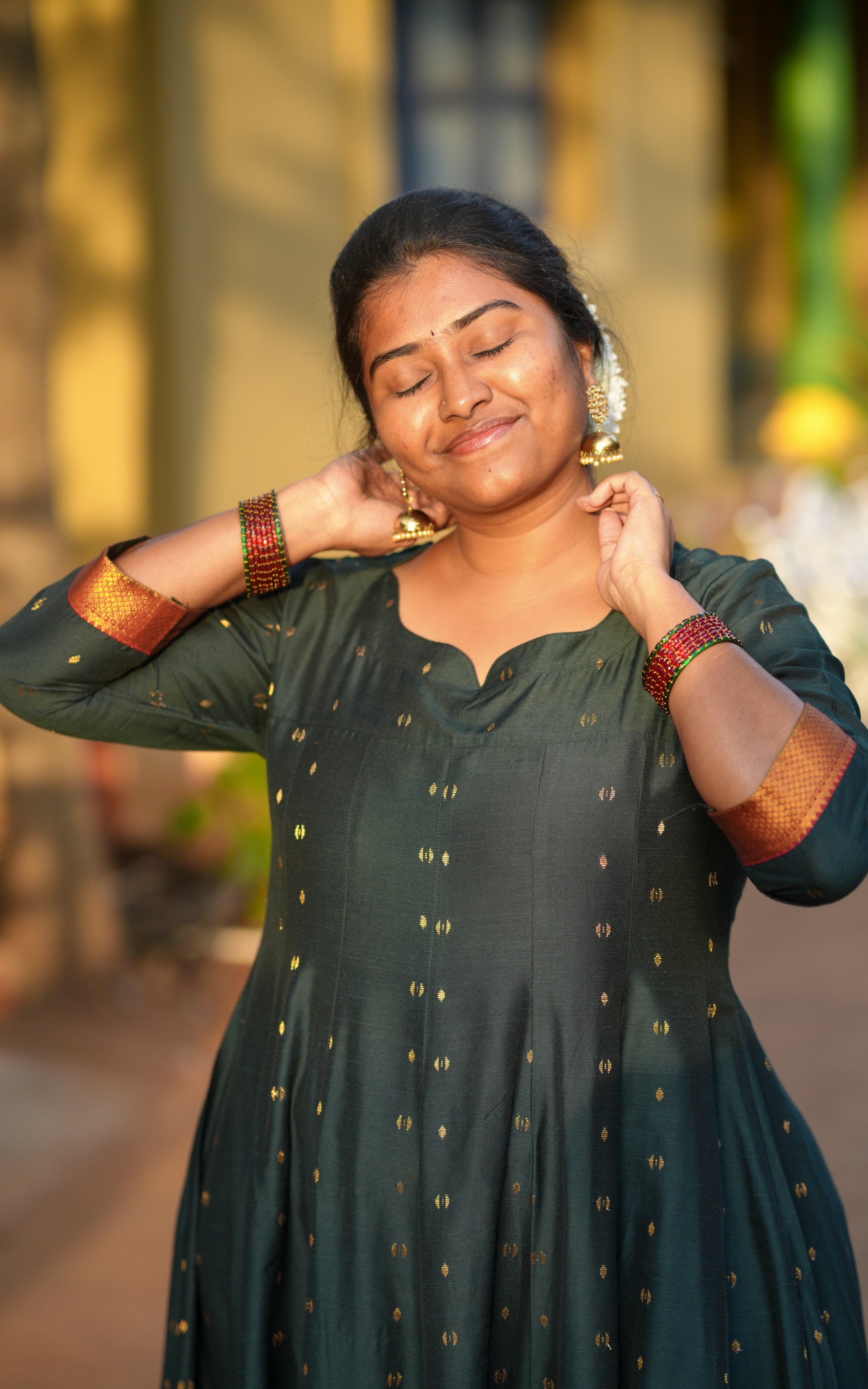 Sundari F