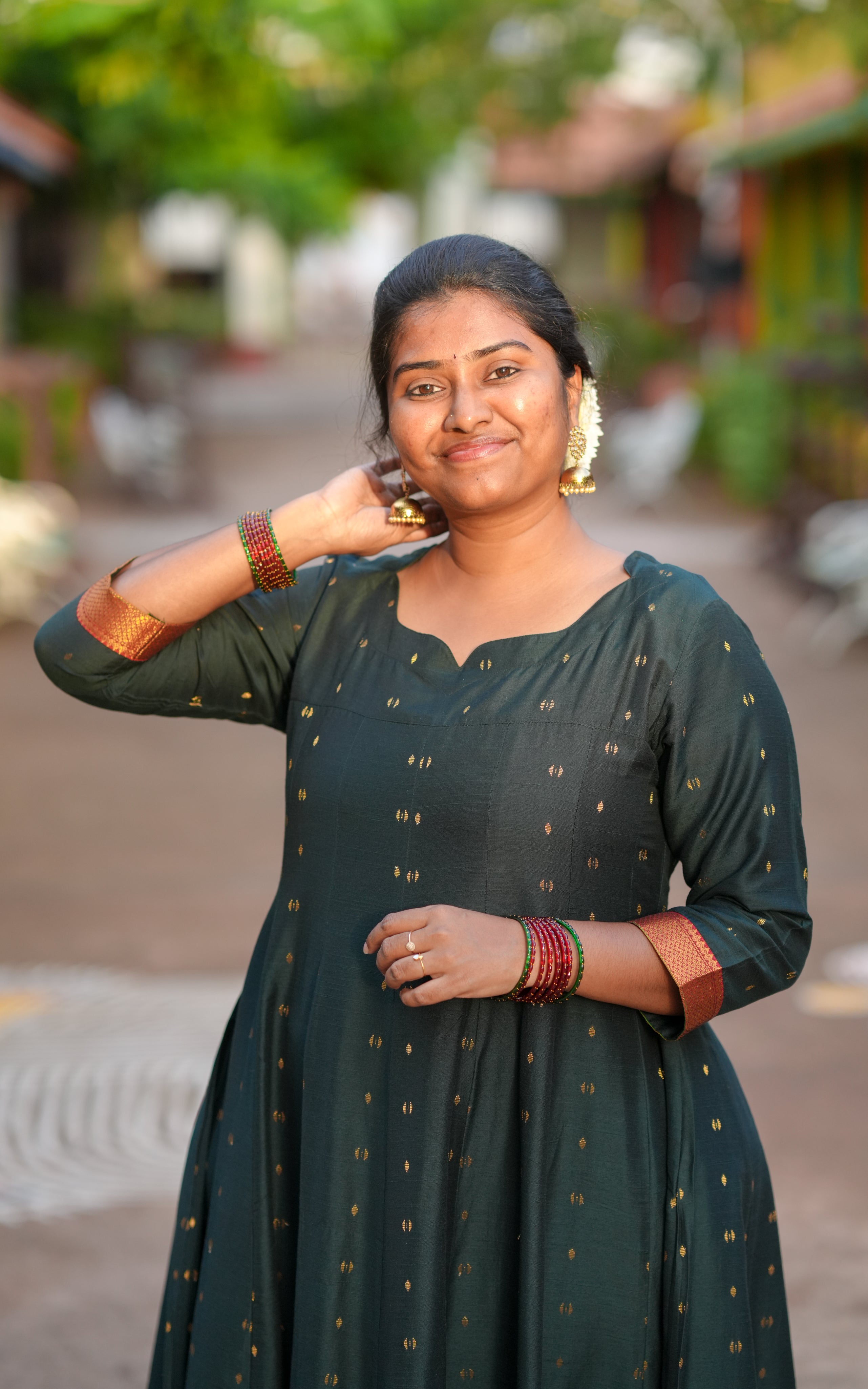 Sundari F