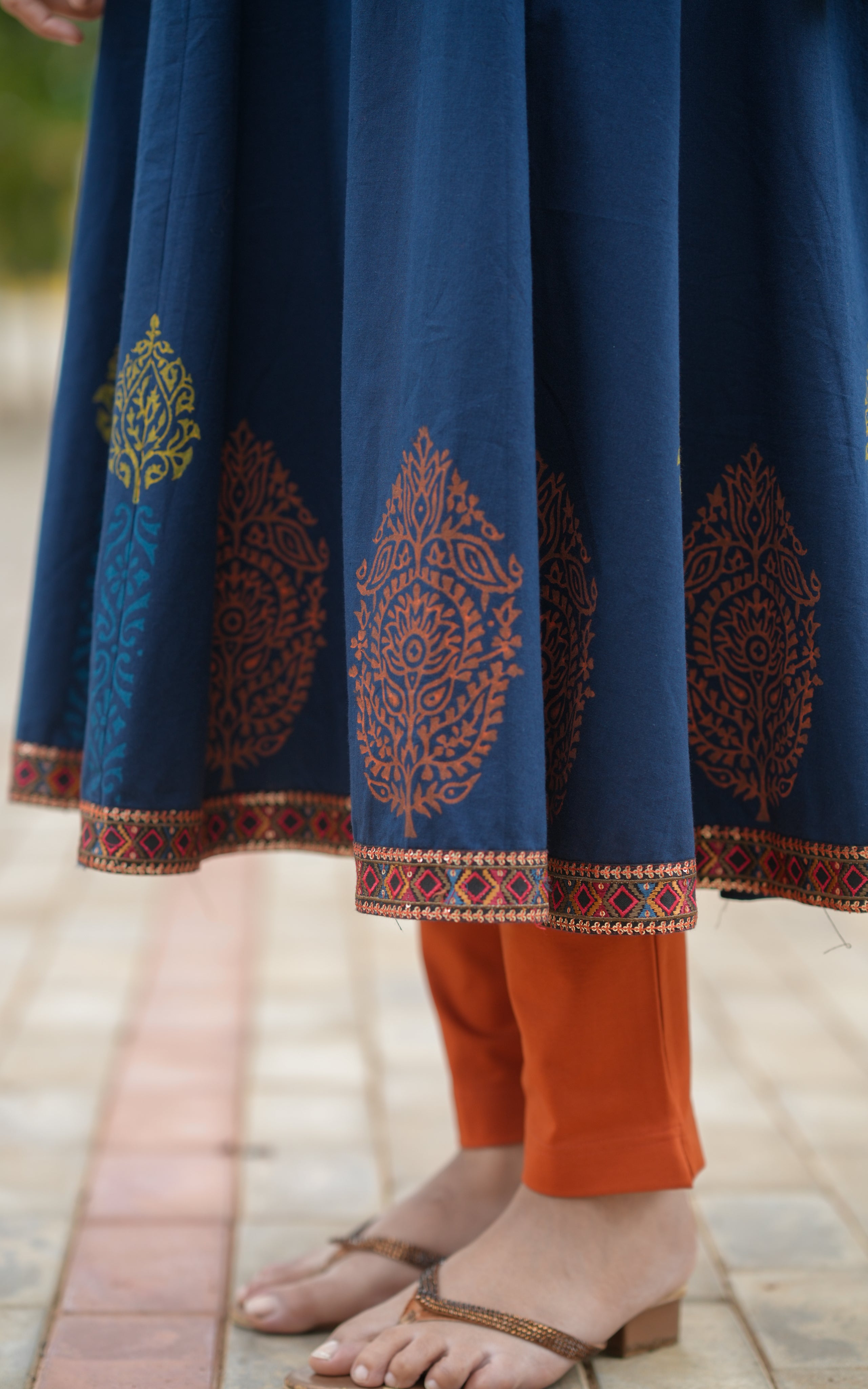 Chitthirai Blue