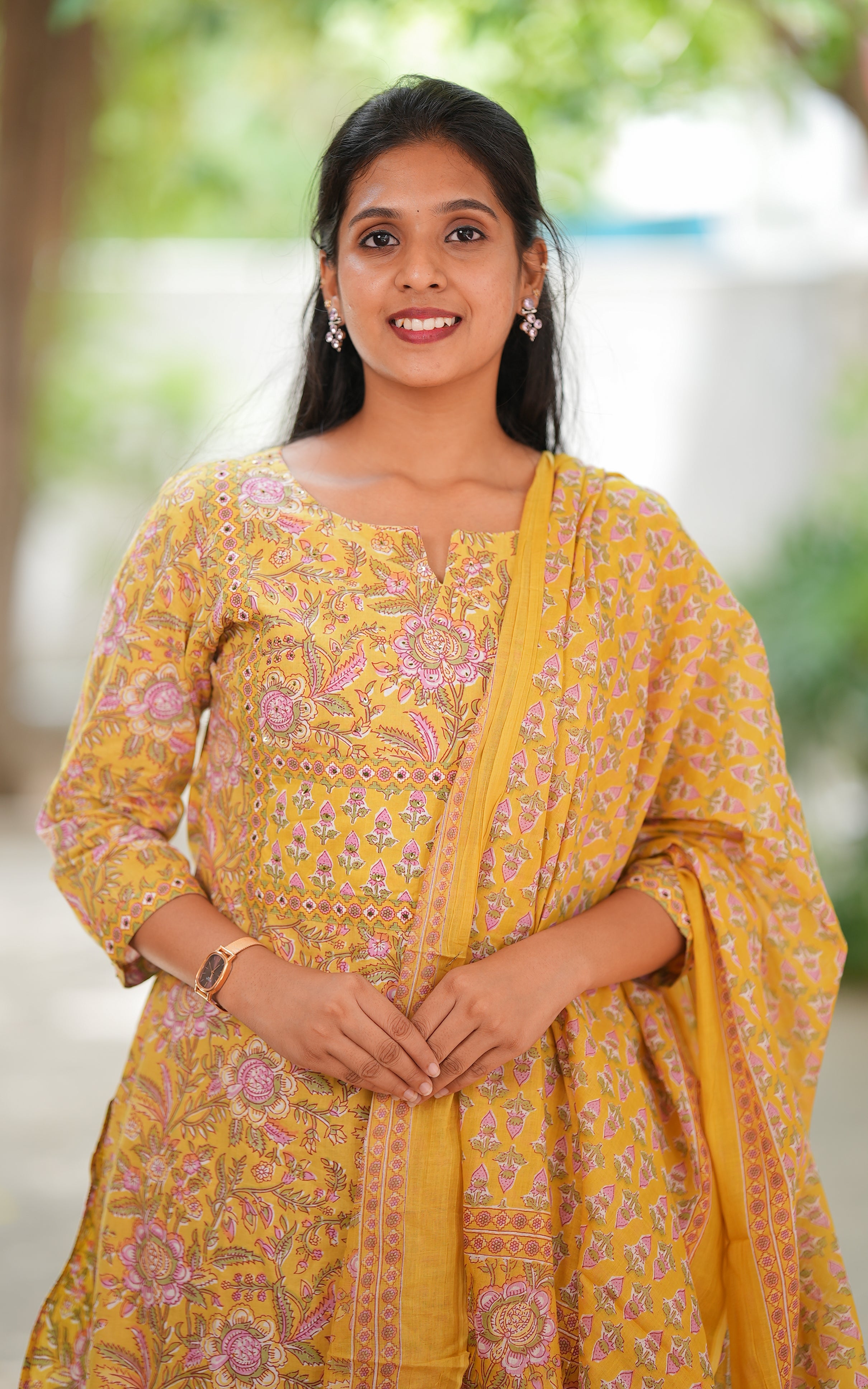 Yuvapriya Yellow (Kutri+Pant+Dupatta)
