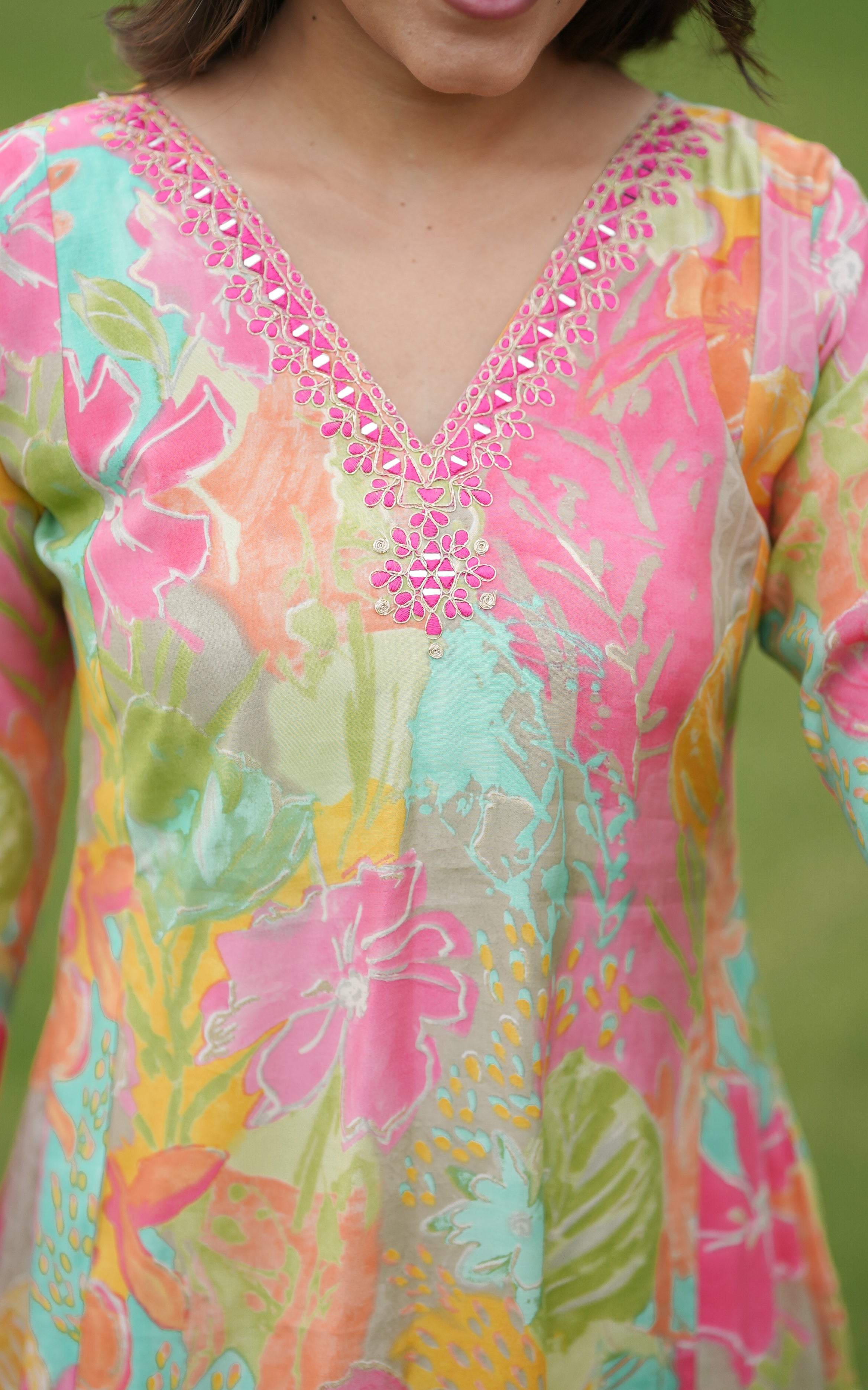 Rosy Multicolor (A) KURTIS instore