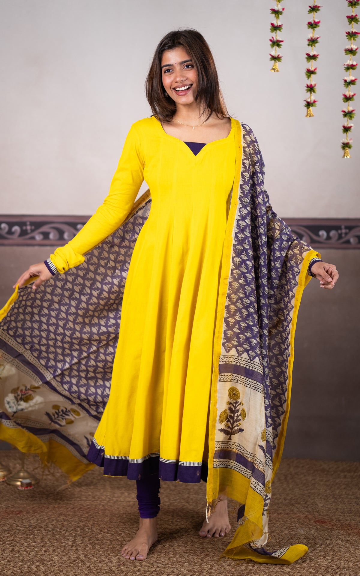 Manjal (Kurti+Dupatta)