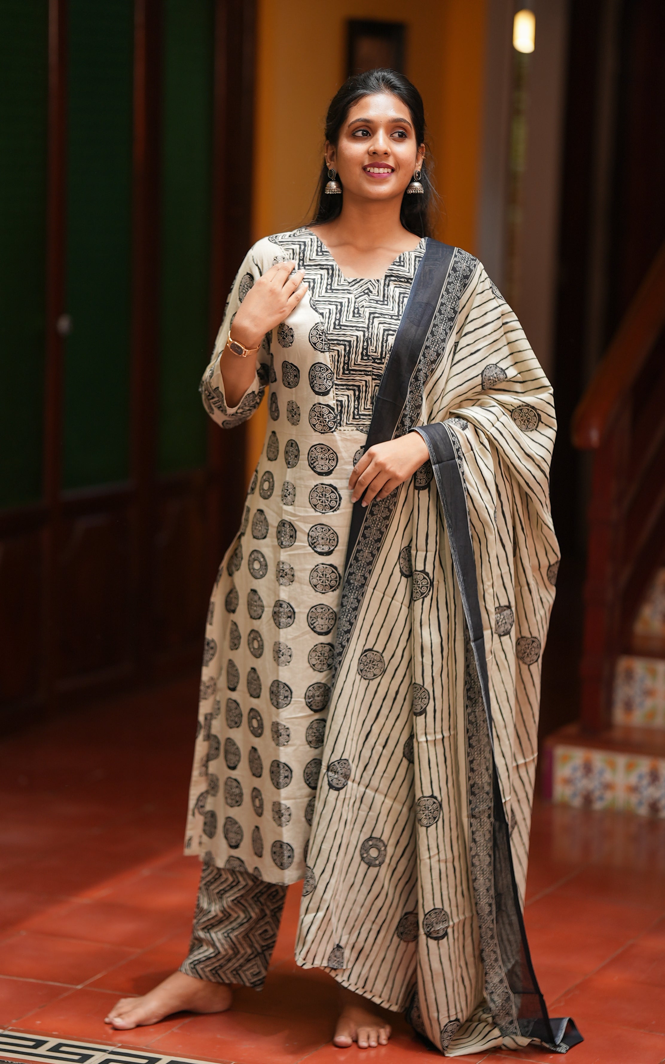 Neelima (Kurti+Pant+Dupatta)
