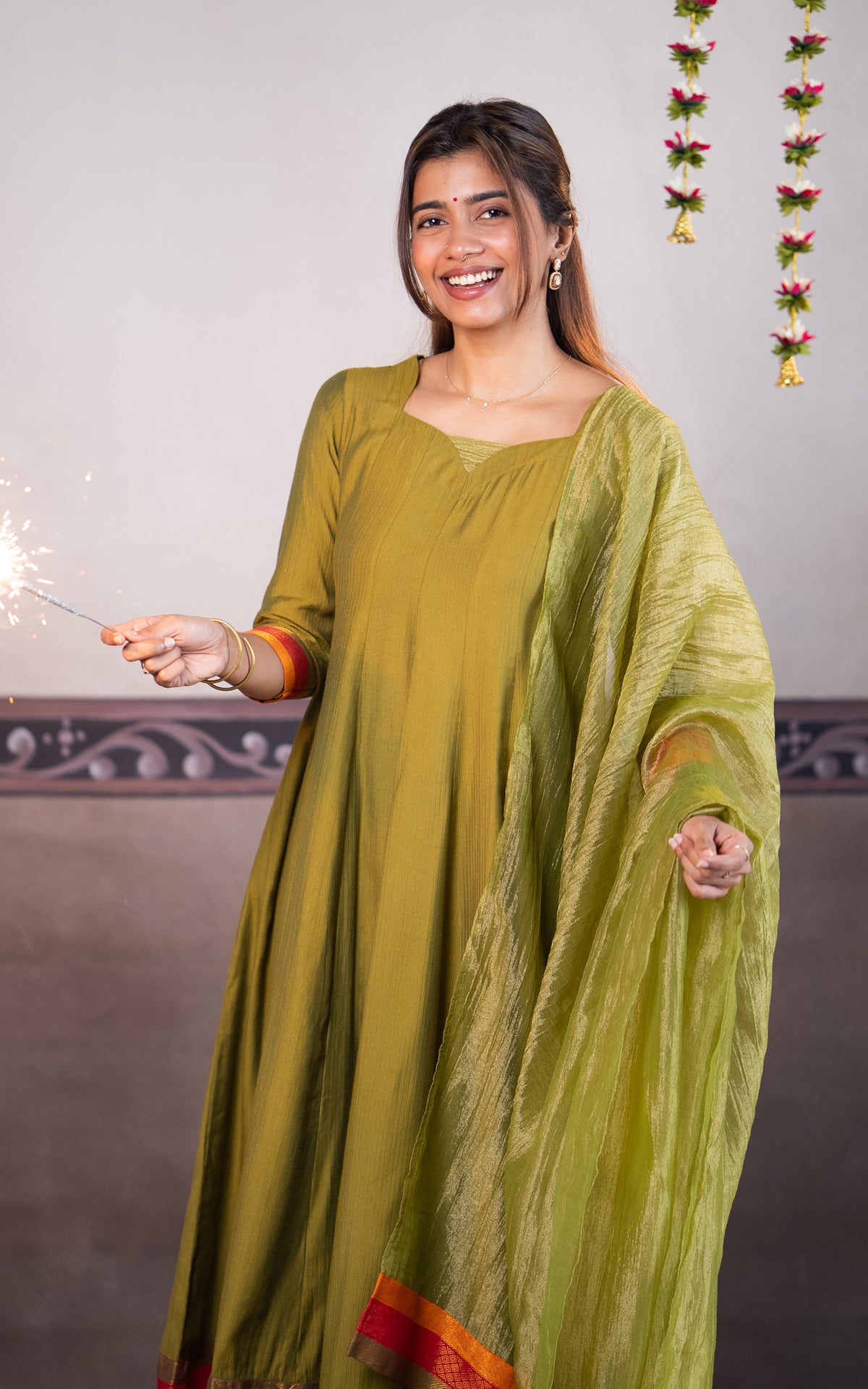 Mehendi Green and Shimmer (Kurti+Dupatta)