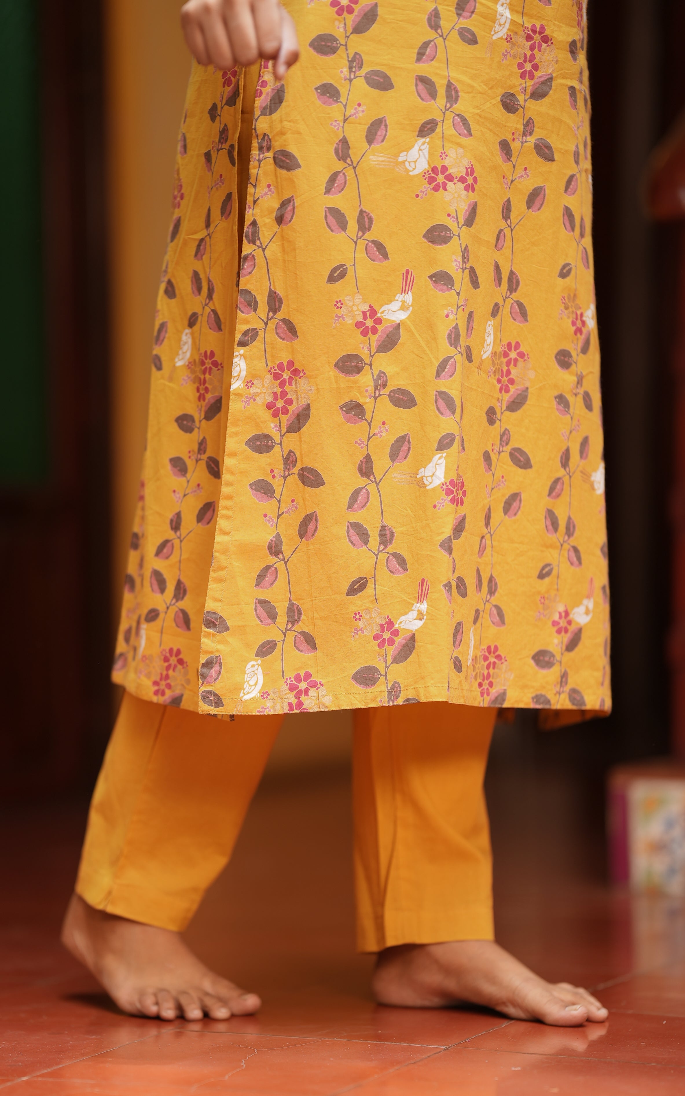 Nihira (Kurti+Pant+Dupatta)