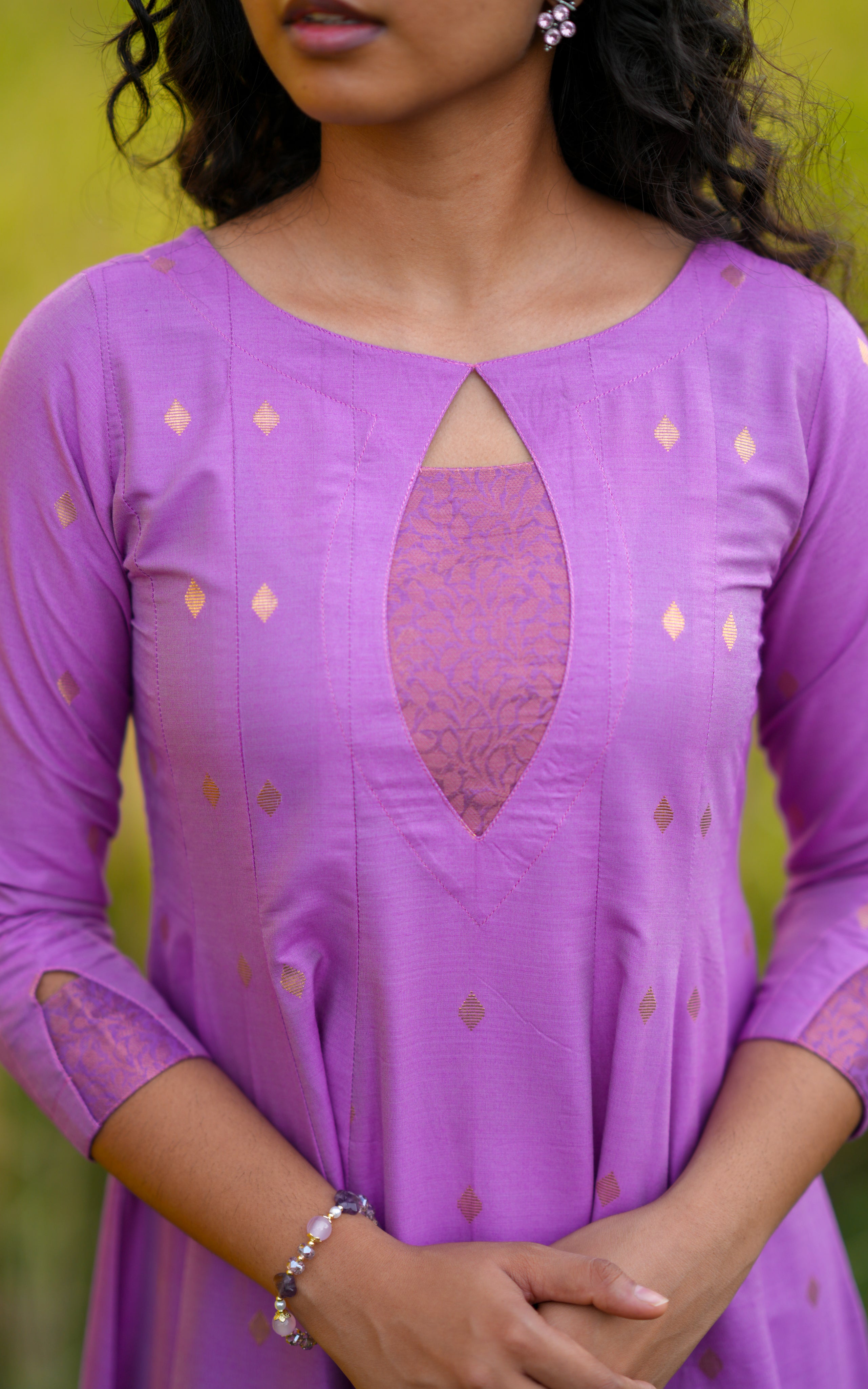 keyhole neckline kurti