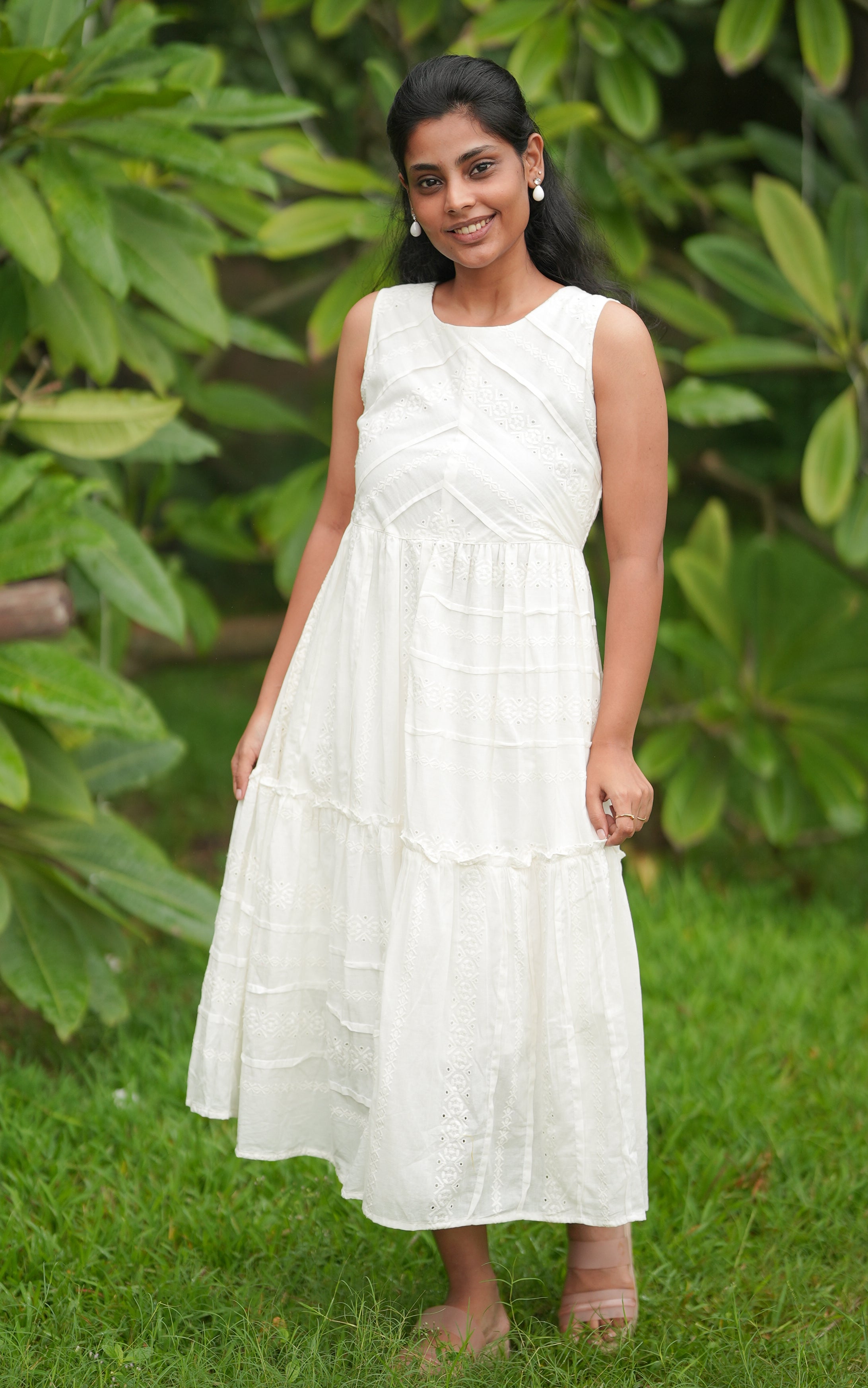 Slora White KURTIS instore