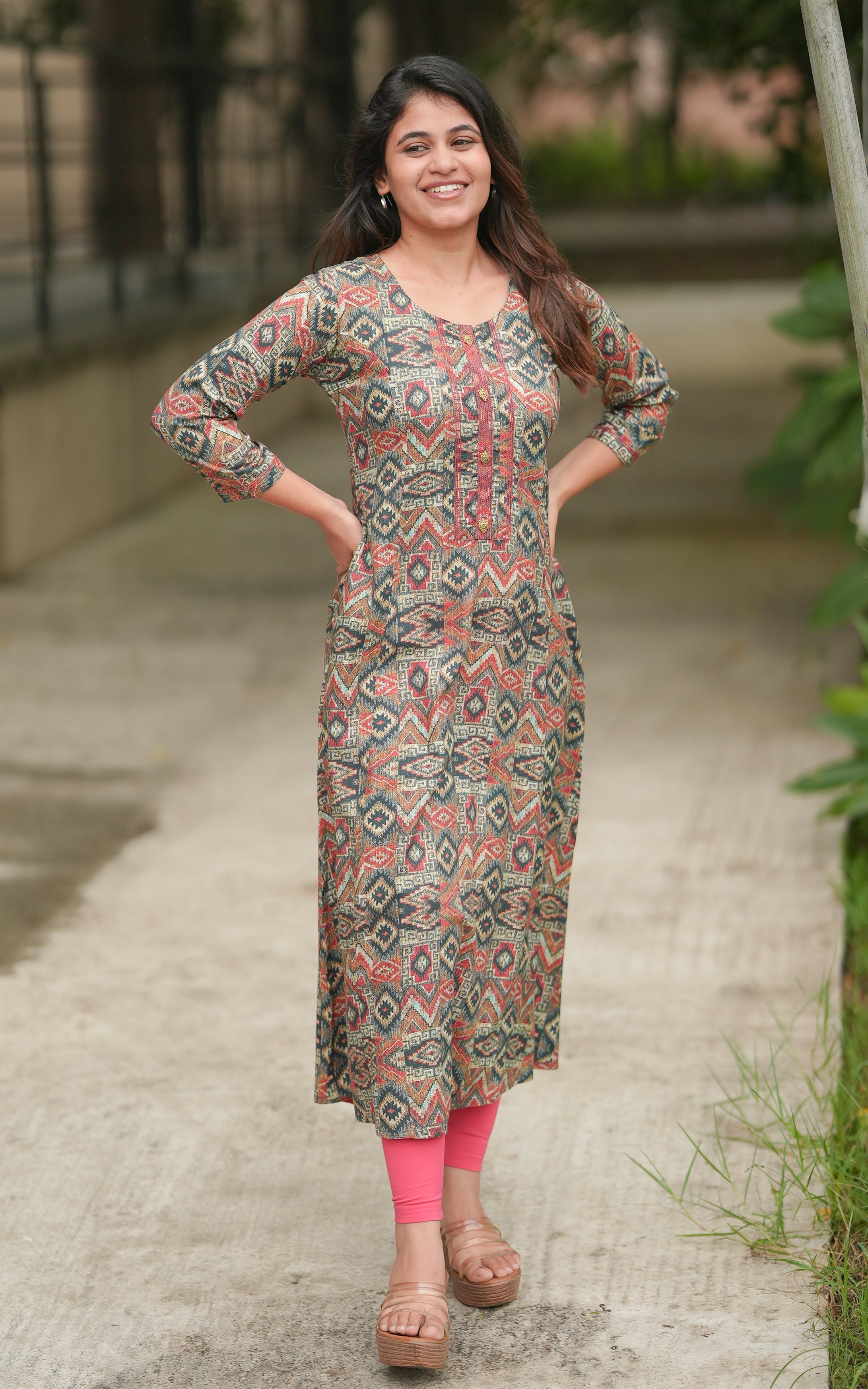 Taksha KURTIS instore