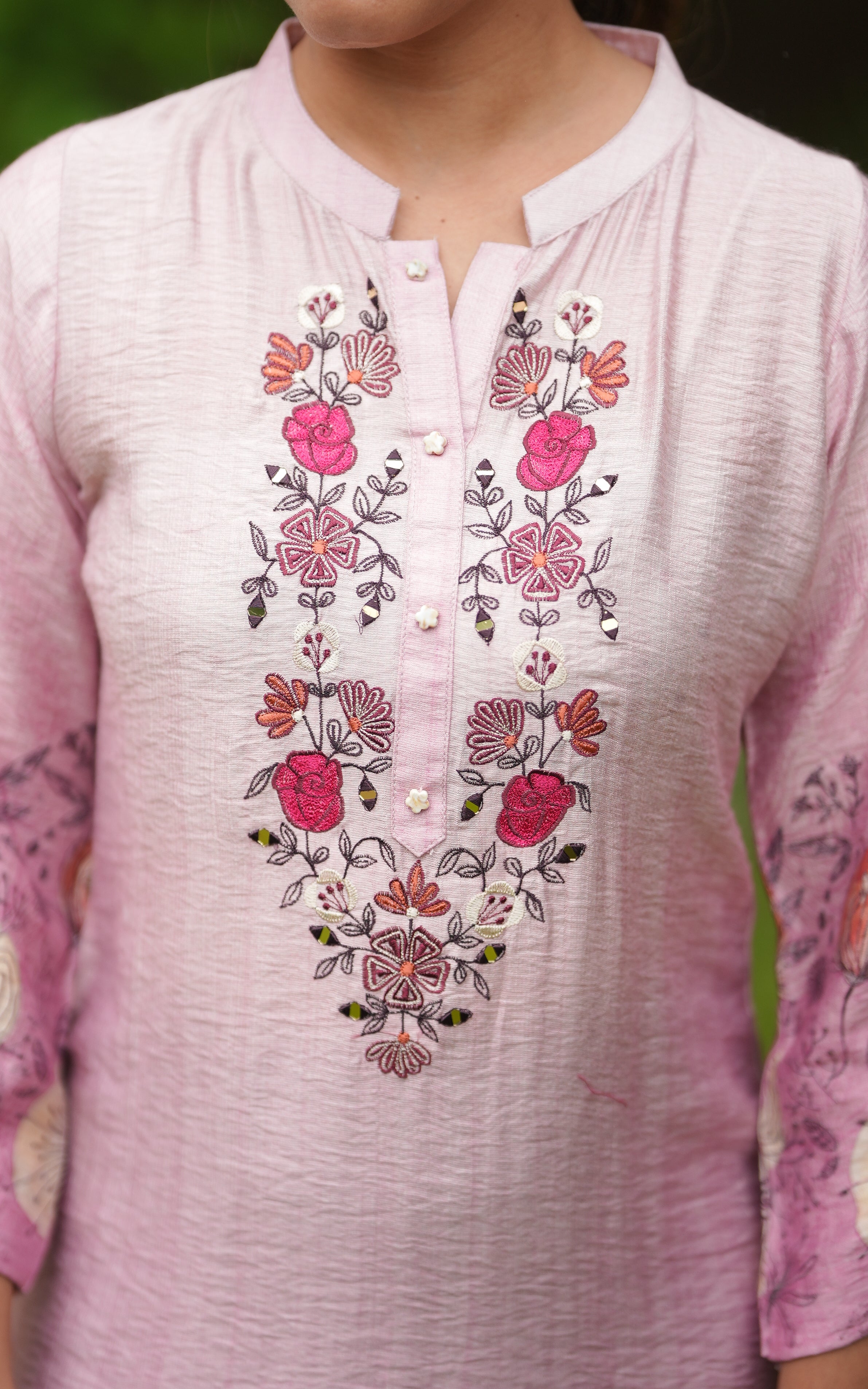 Alisha KURTIS instore