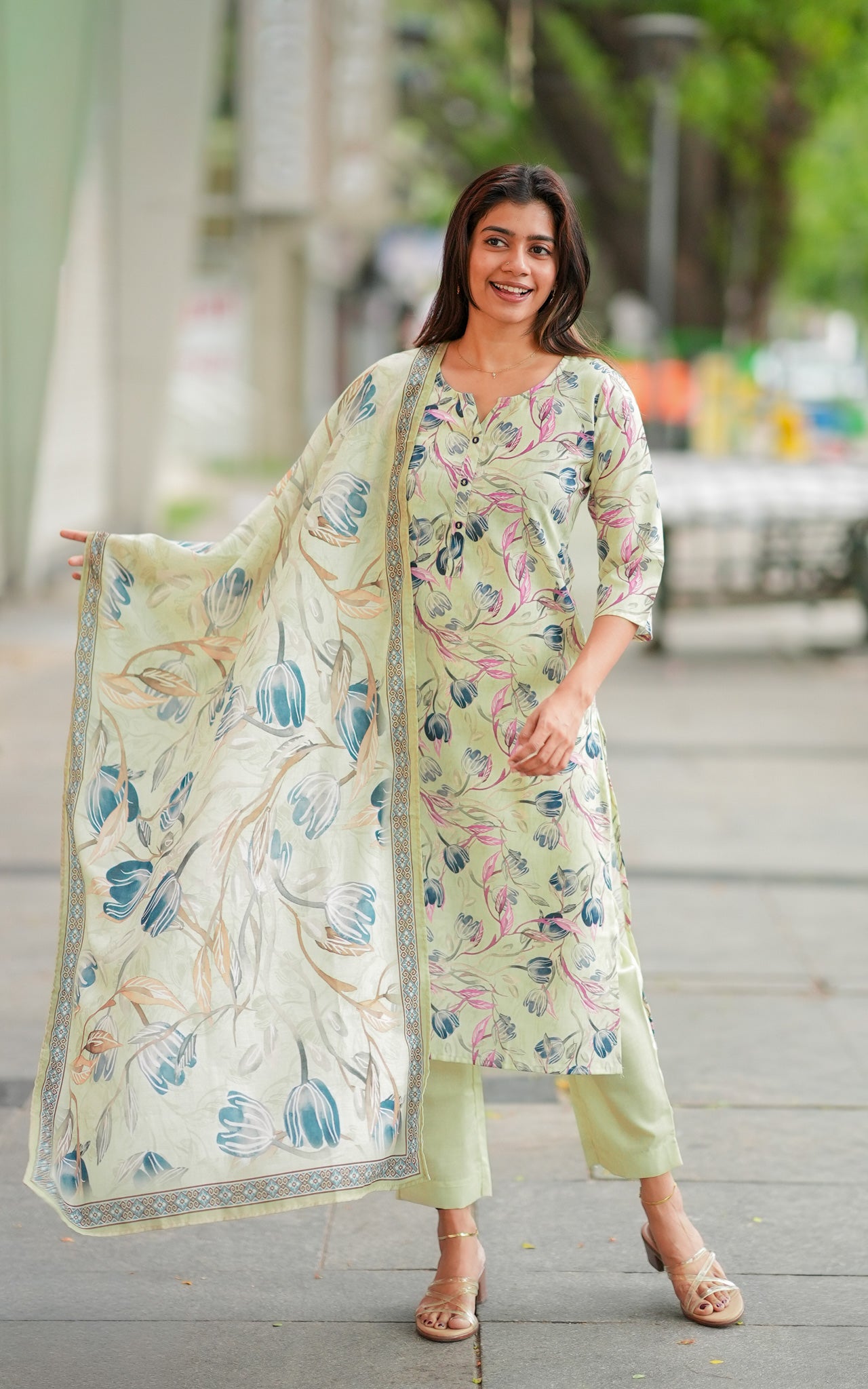 Instore – Keshini A Kurti Pant Dupatta Set for Women – Georgette – Printed – Ethnic Wear