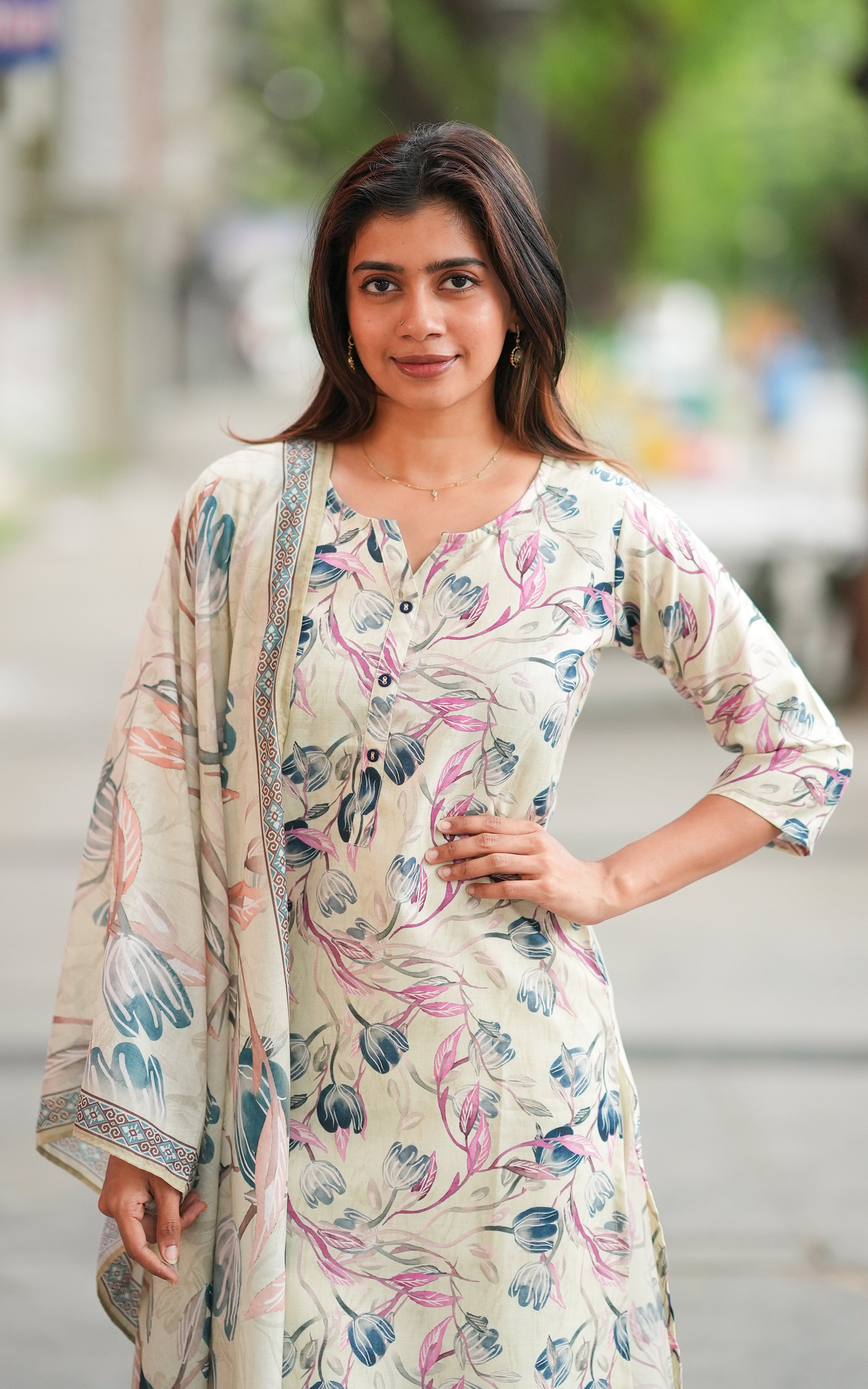 Keshini A (Kurti+Pant+Dupatta)