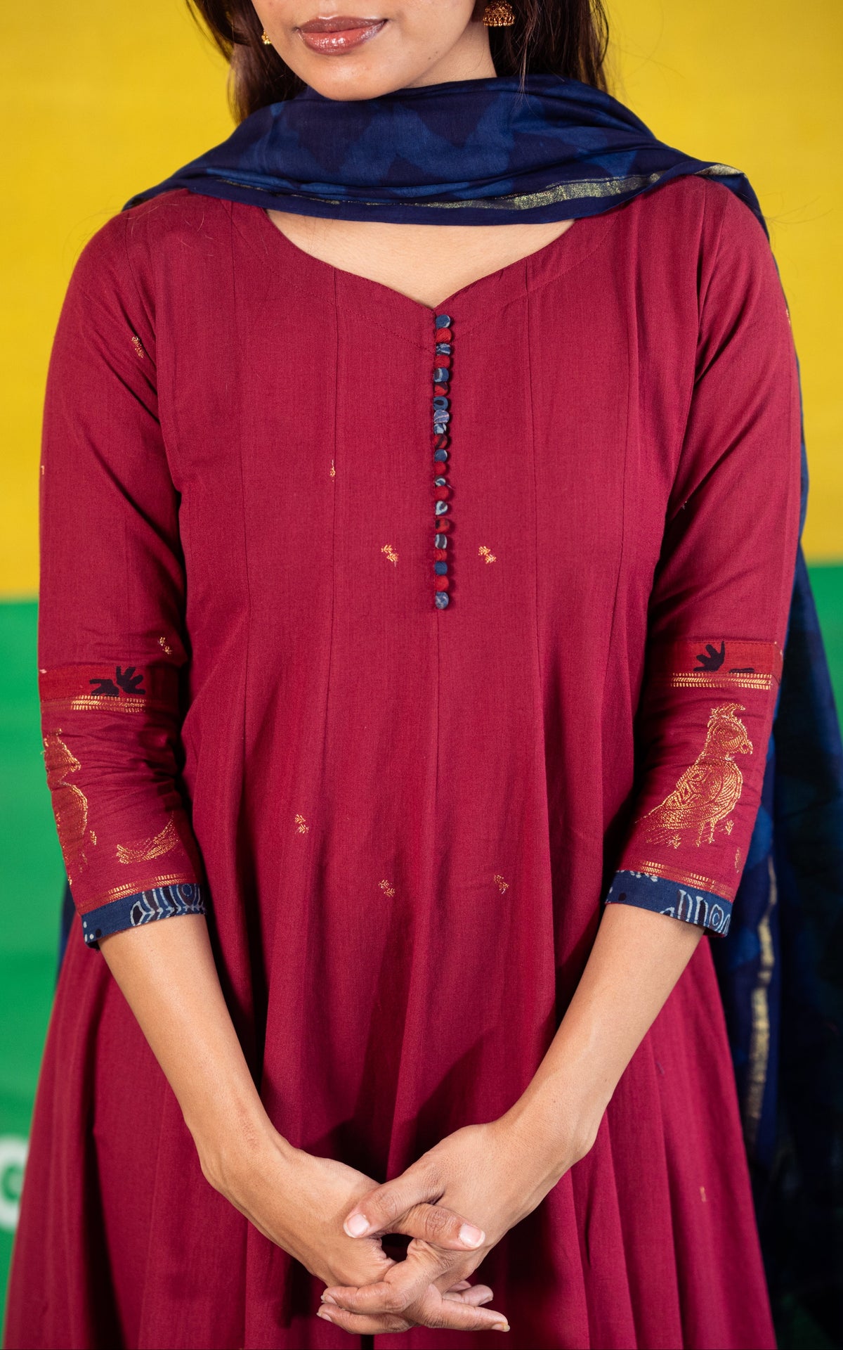 Vintage Vizha Paingili (Kurti+Dupatta)