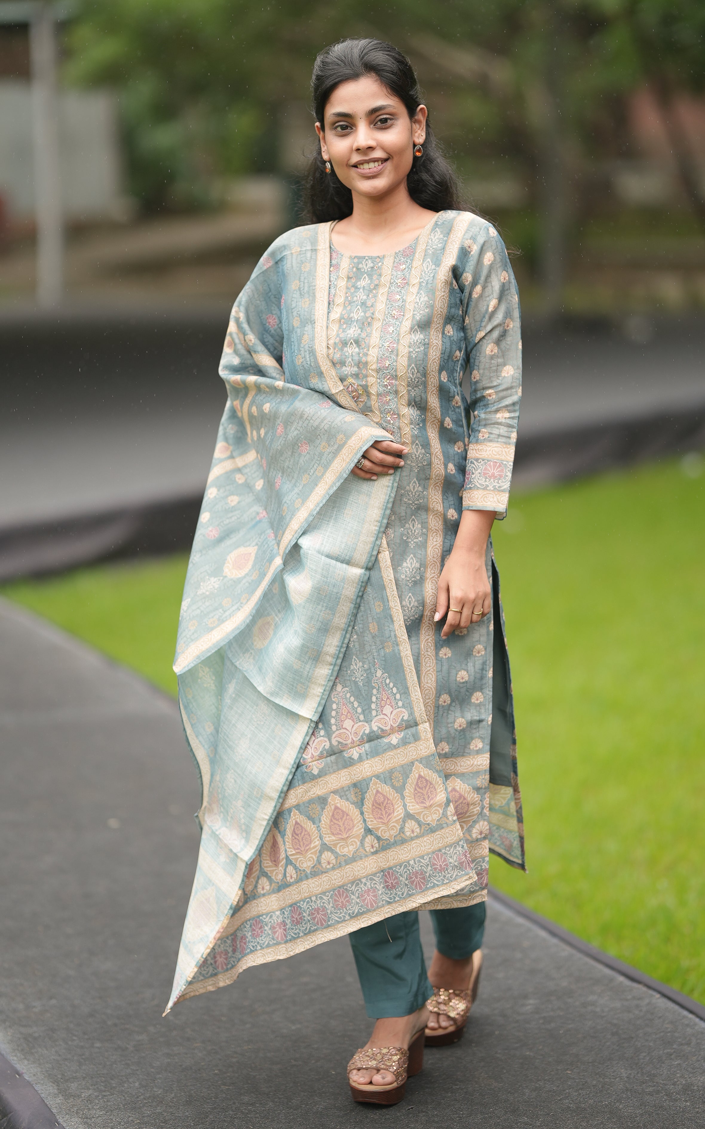 Tulasi (Kurti+Pant+Dupatta) KURTI SET Instore