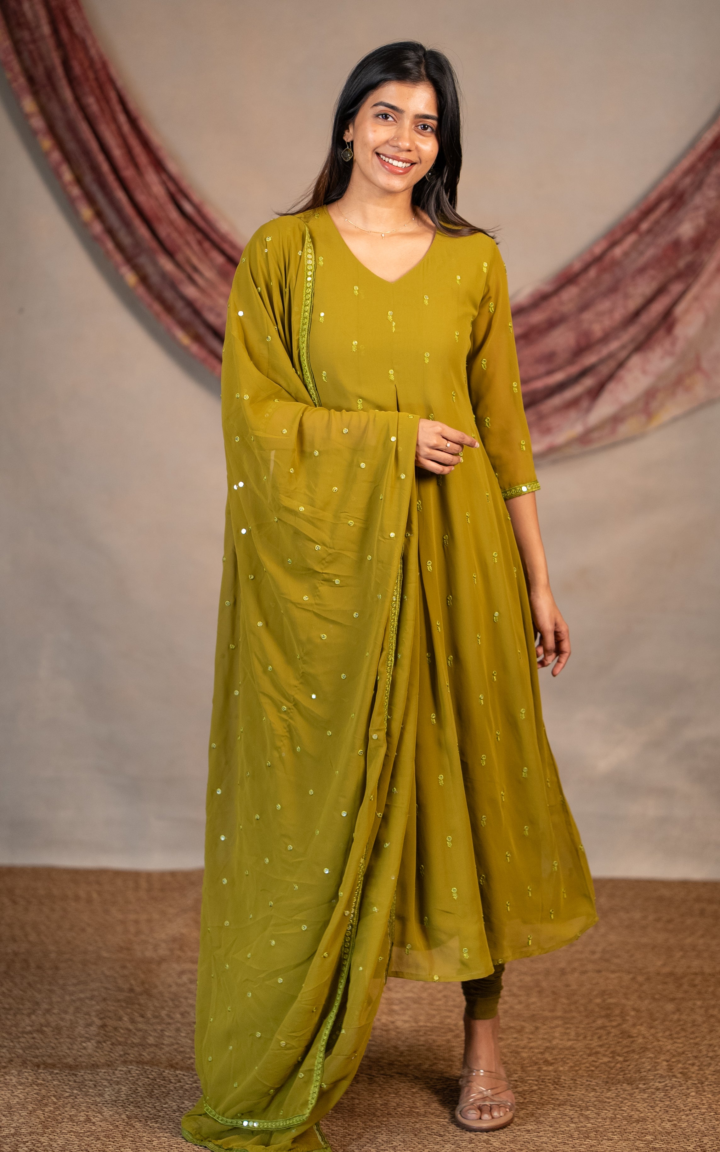 Yatra Mehandi Green (Kurti+Dupatta)