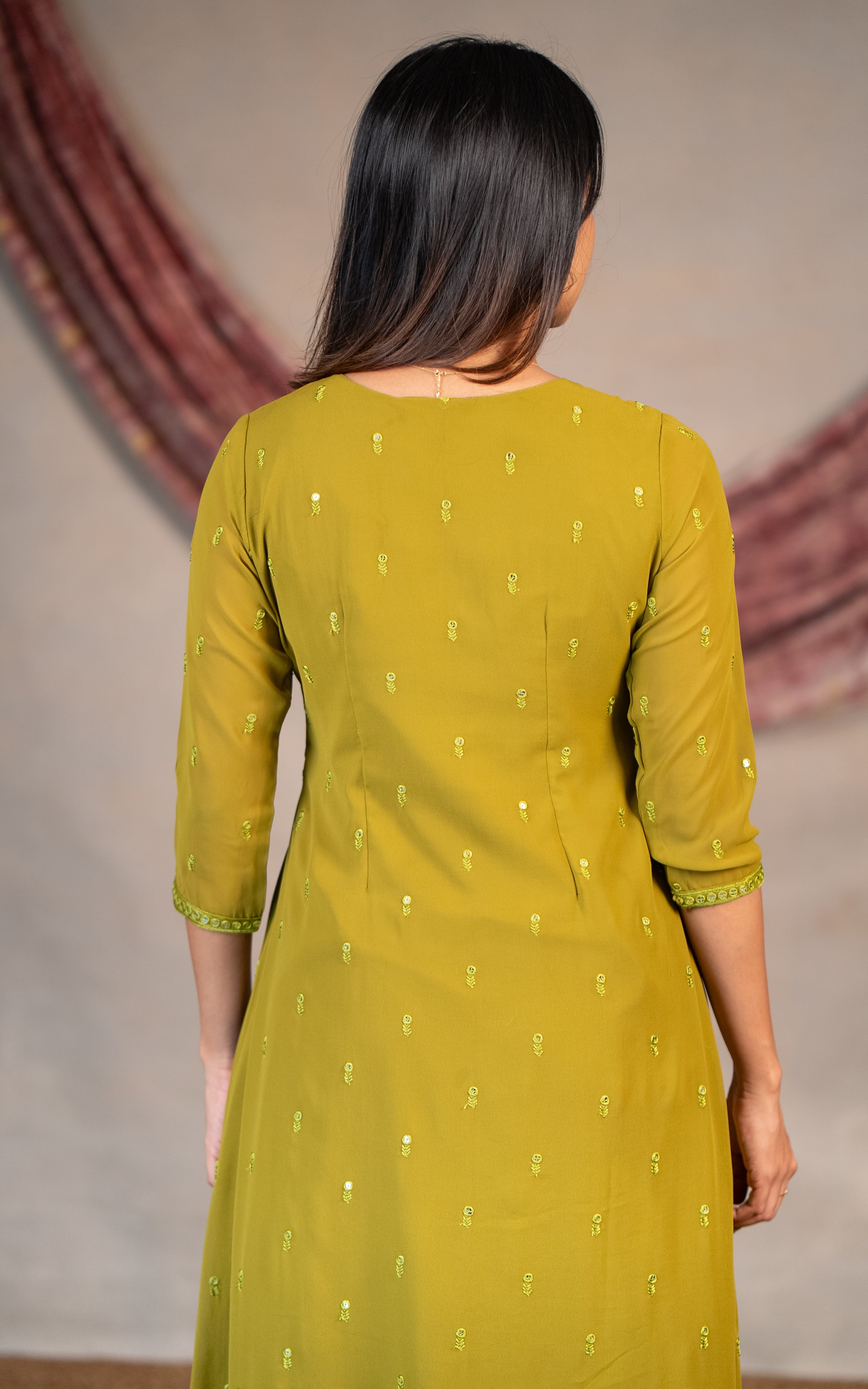 Yatra Mehandi Green (Kurti+Dupatta)